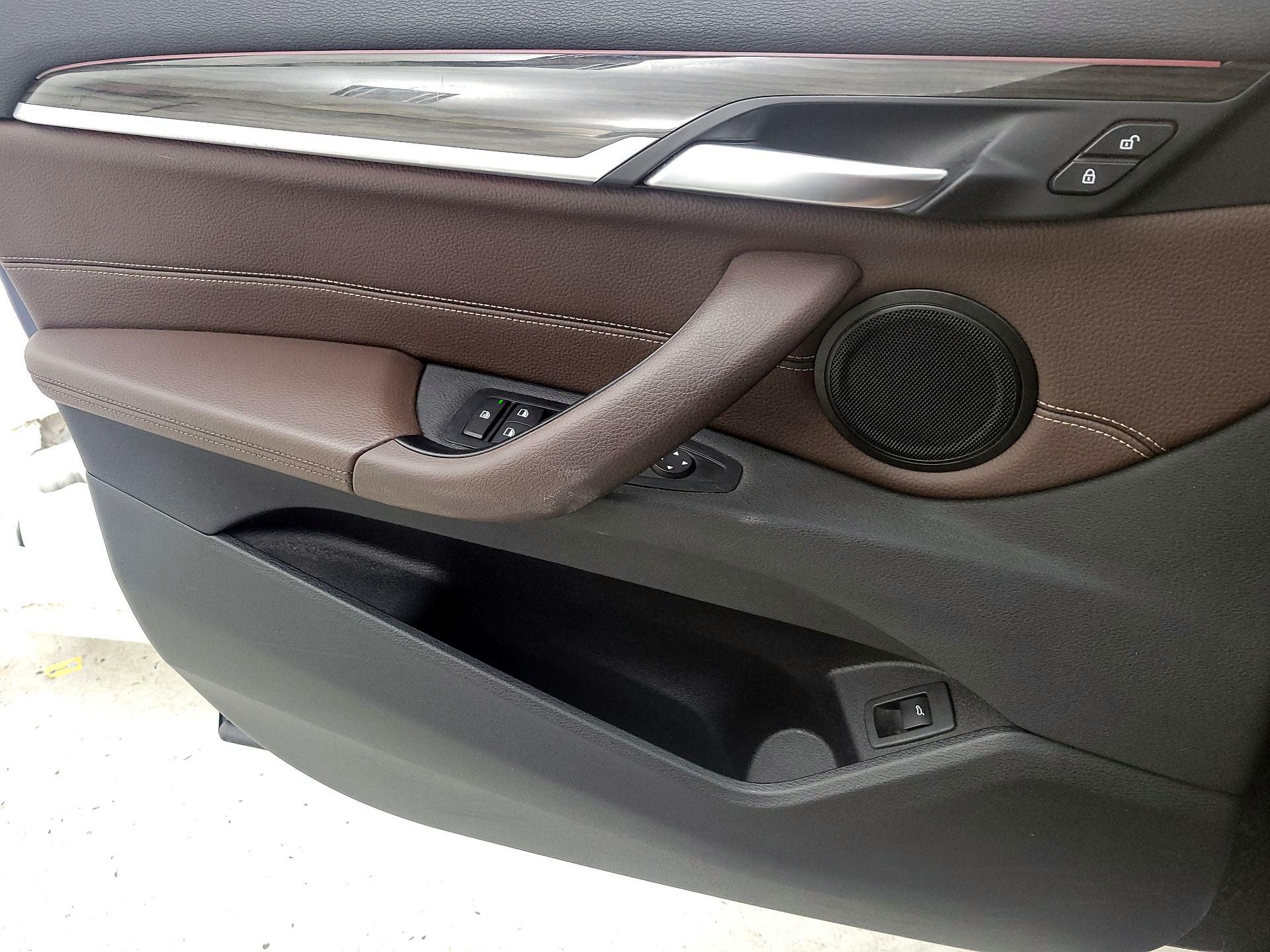 Thumbnail: 2022 BMW X1 - 12