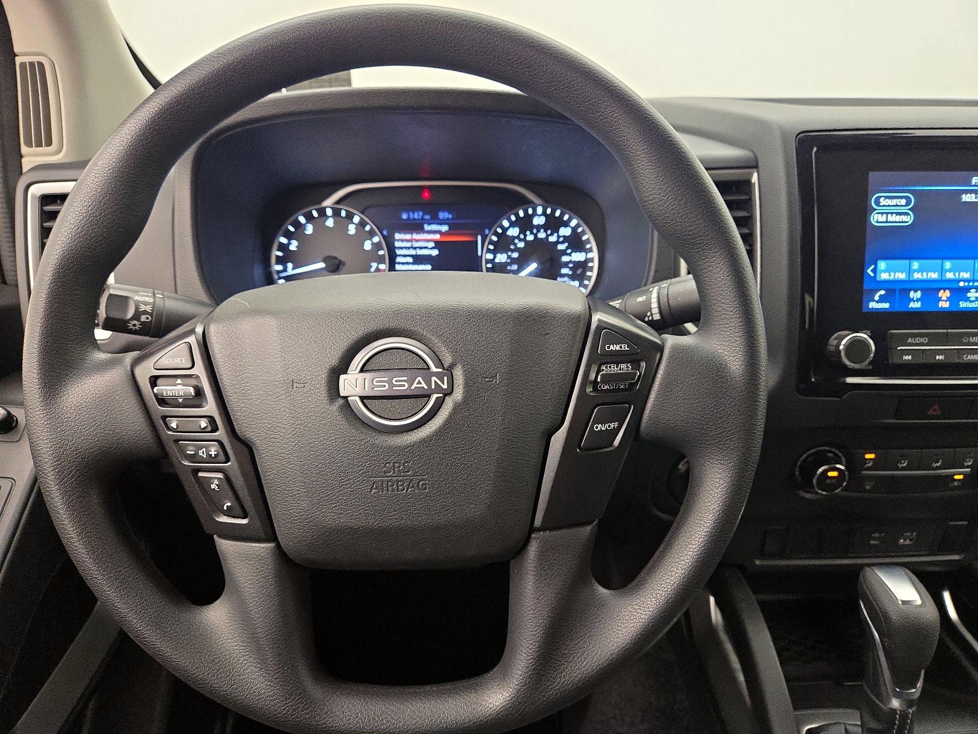 Thumbnail: 2022 Nissan Frontier - 10