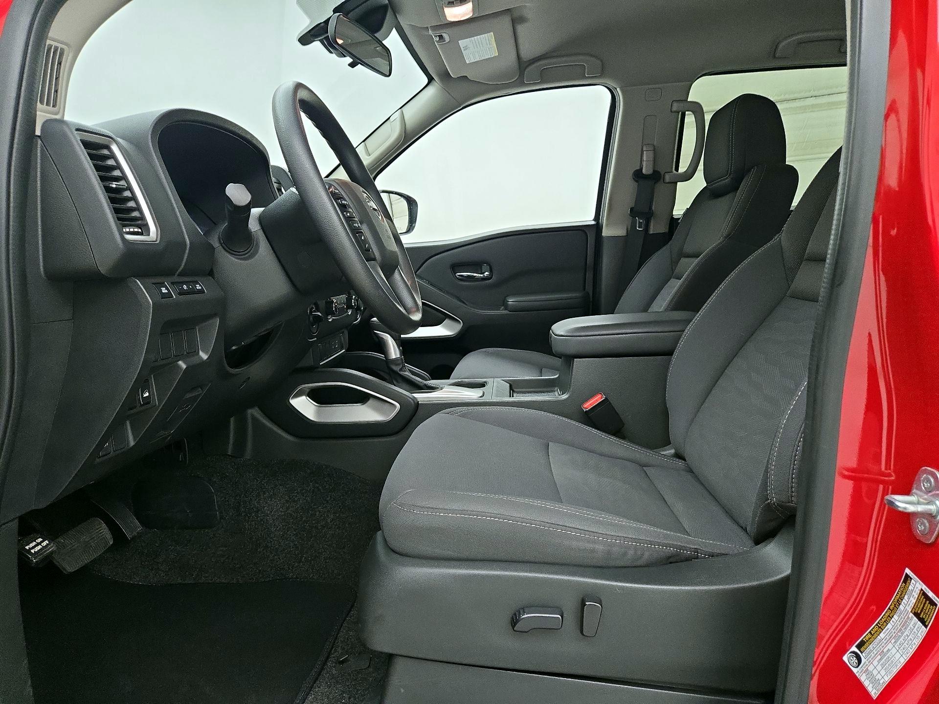 Thumbnail: 2022 Nissan Frontier - 11