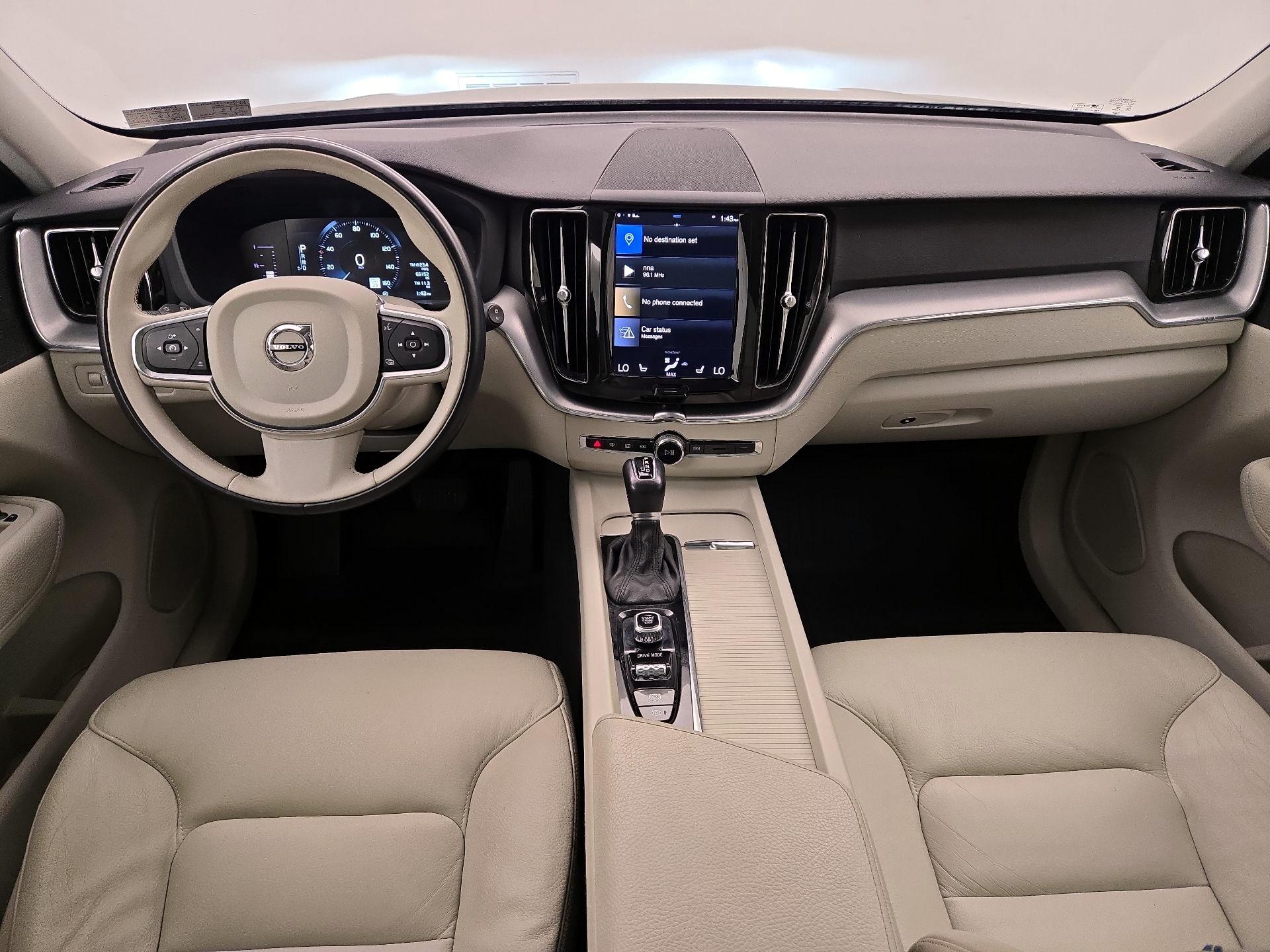 Thumbnail: 2019 Volvo XC60 - 9