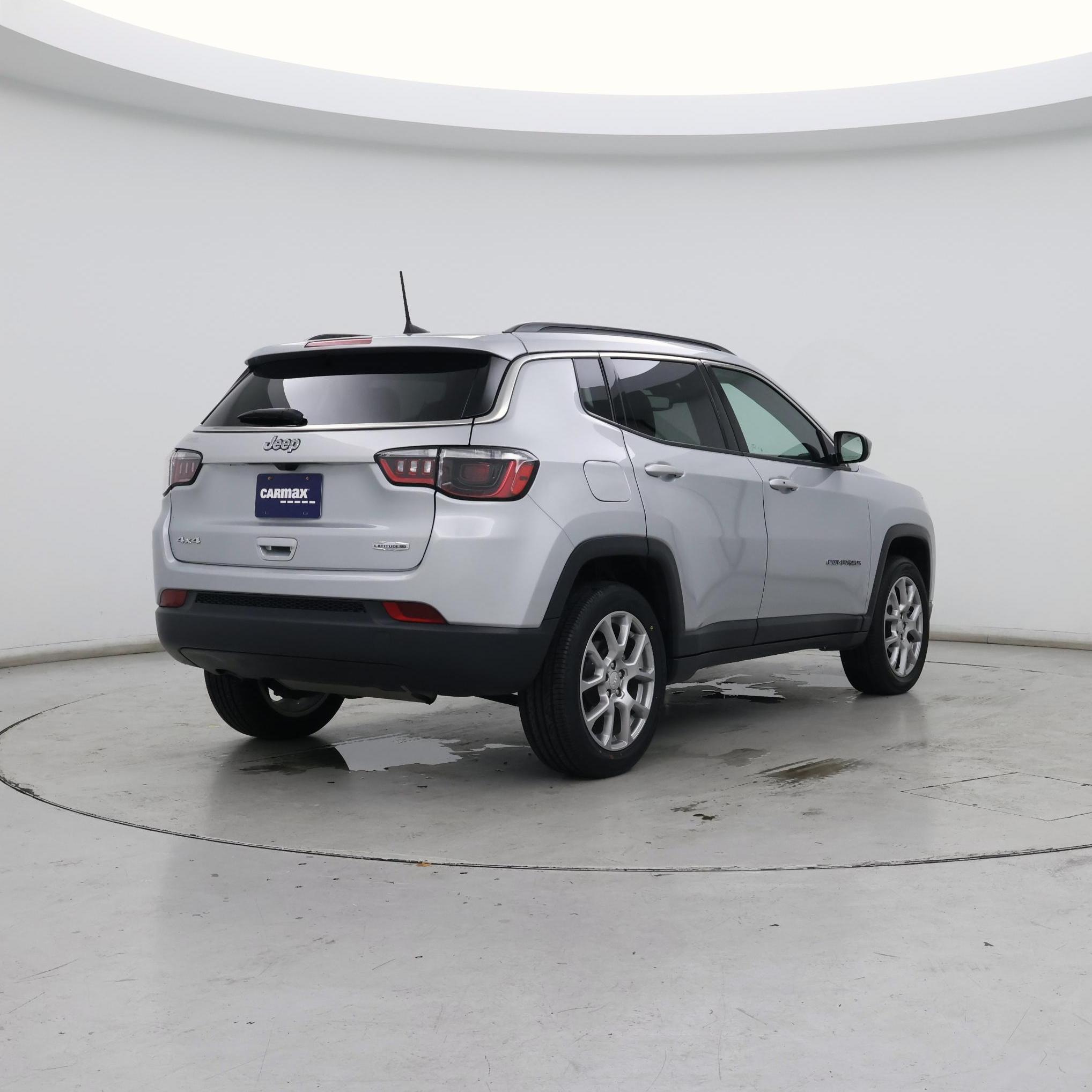 Thumbnail: 2024 Jeep Compass - 8