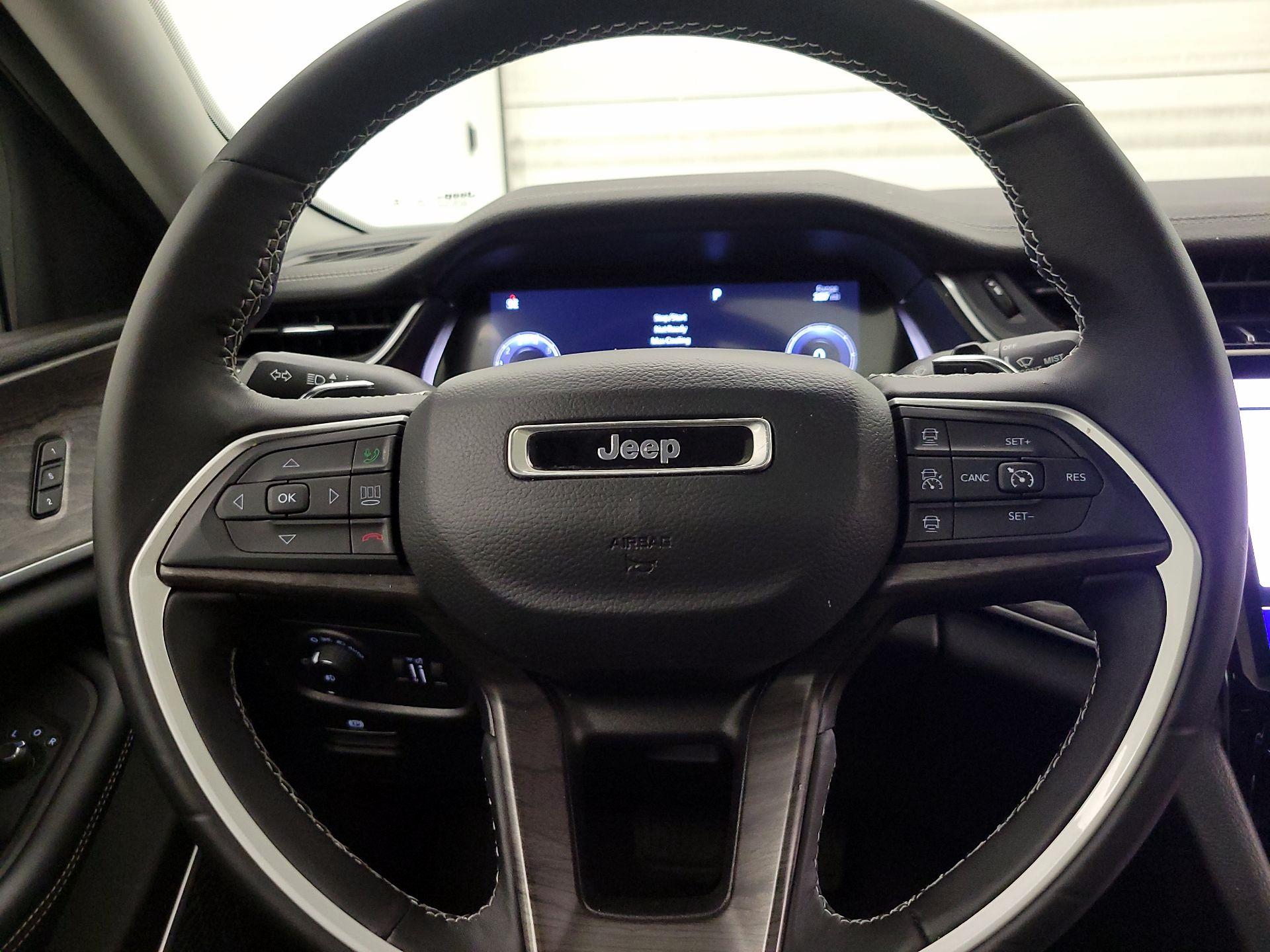 Thumbnail: 2022 Jeep Grand Cherokee L - 10