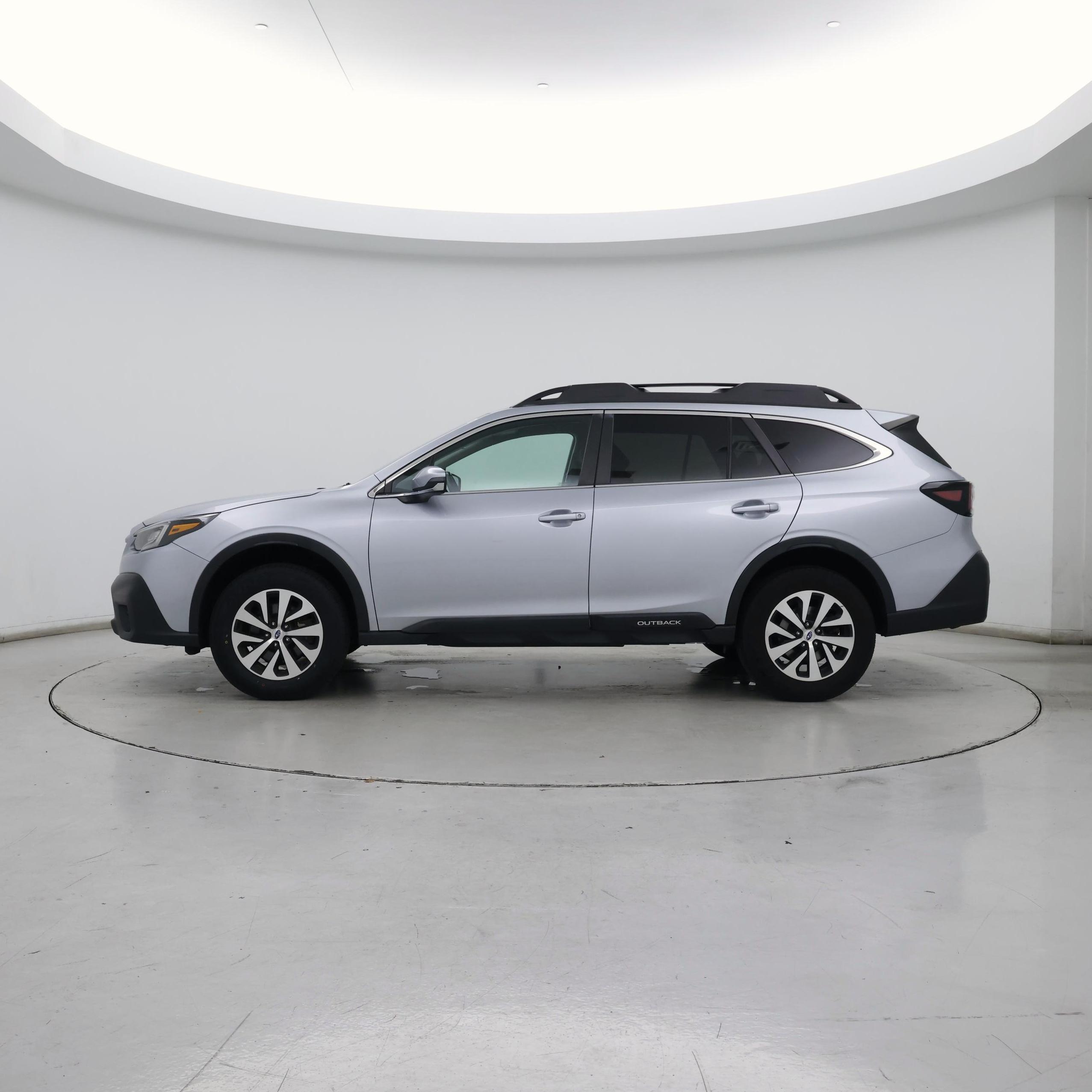 Thumbnail: 2022 Subaru Outback - 3