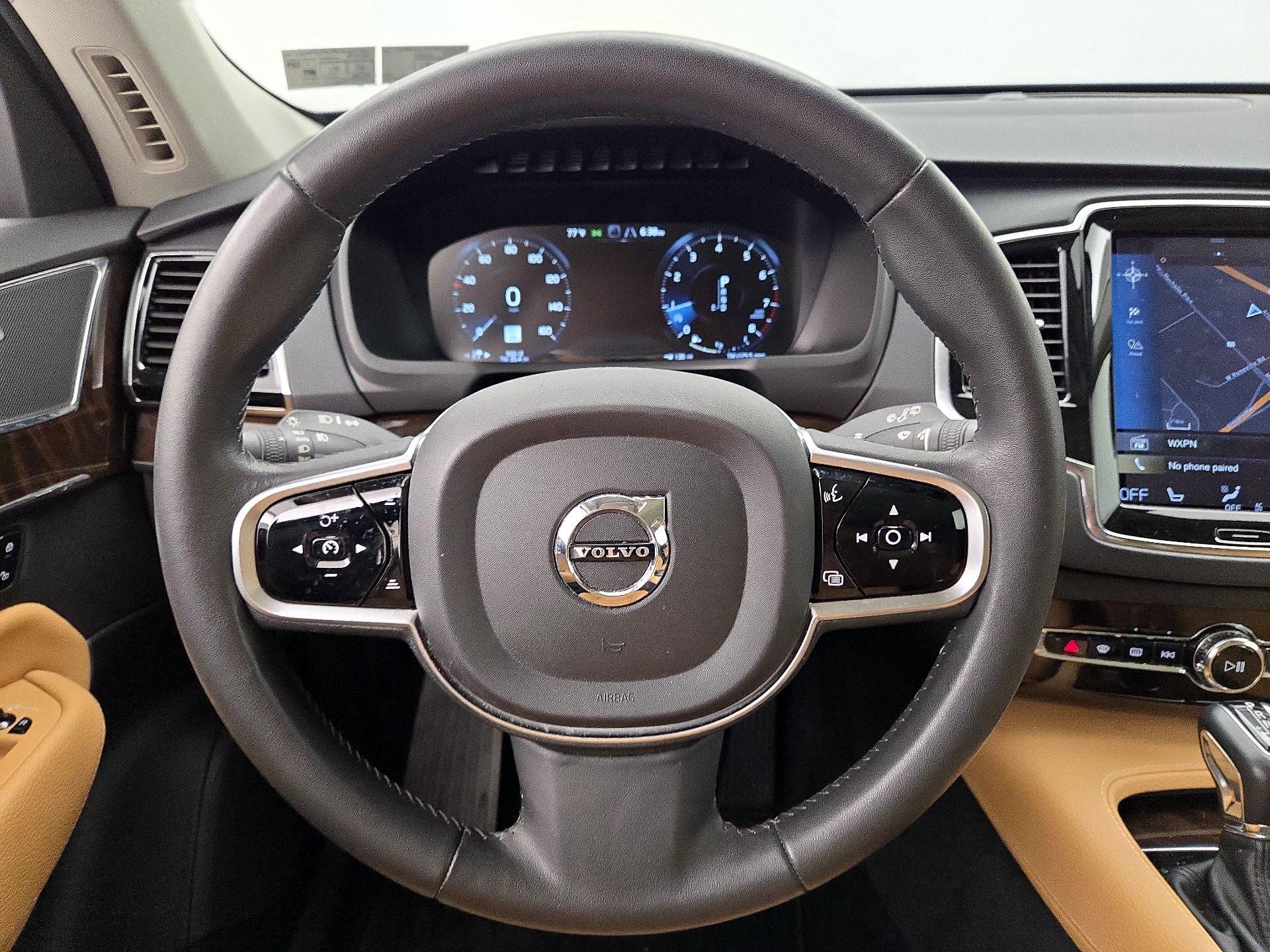 Thumbnail: 2016 Volvo XC90 - 10