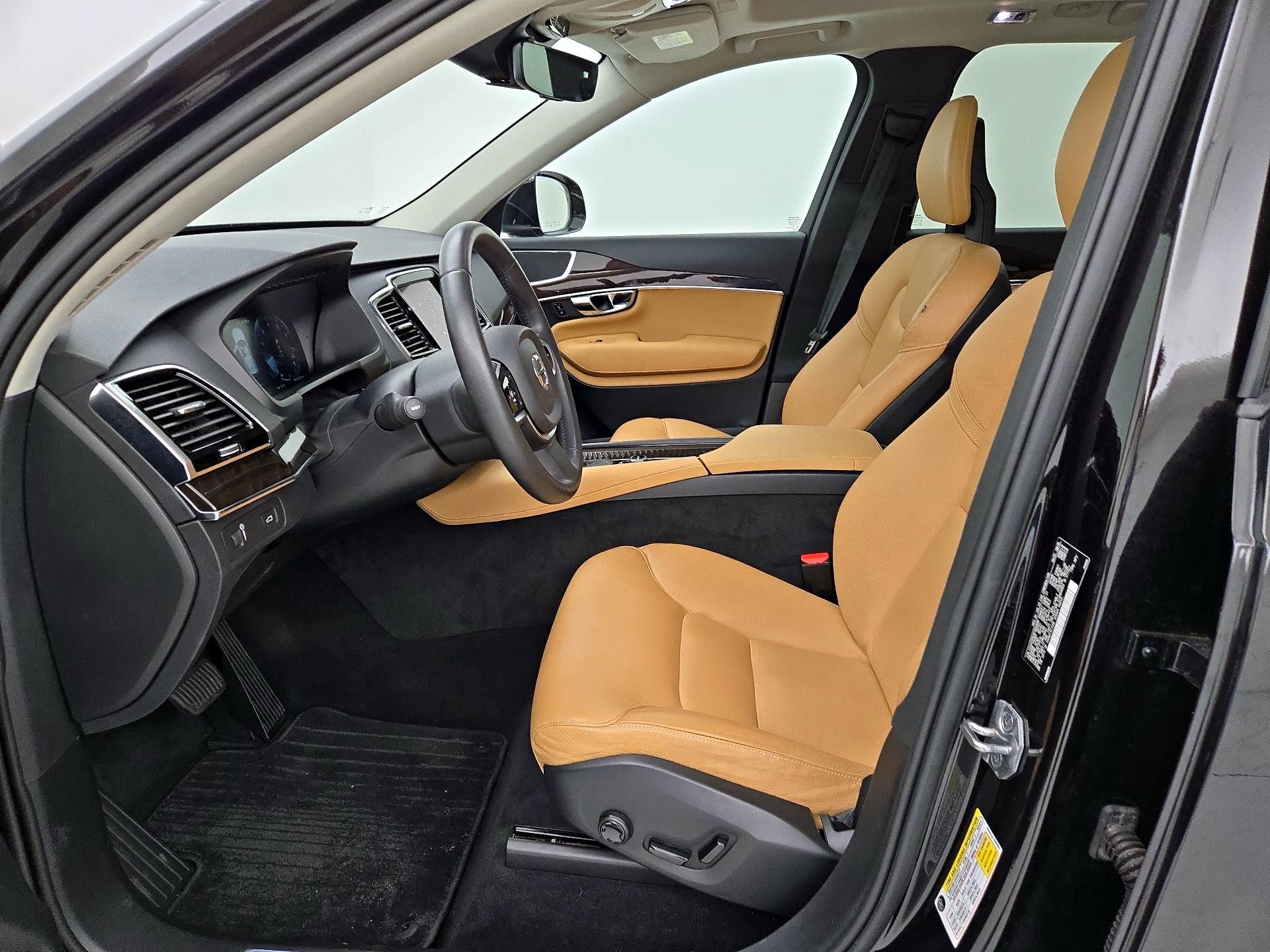 Thumbnail: 2016 Volvo XC90 - 11
