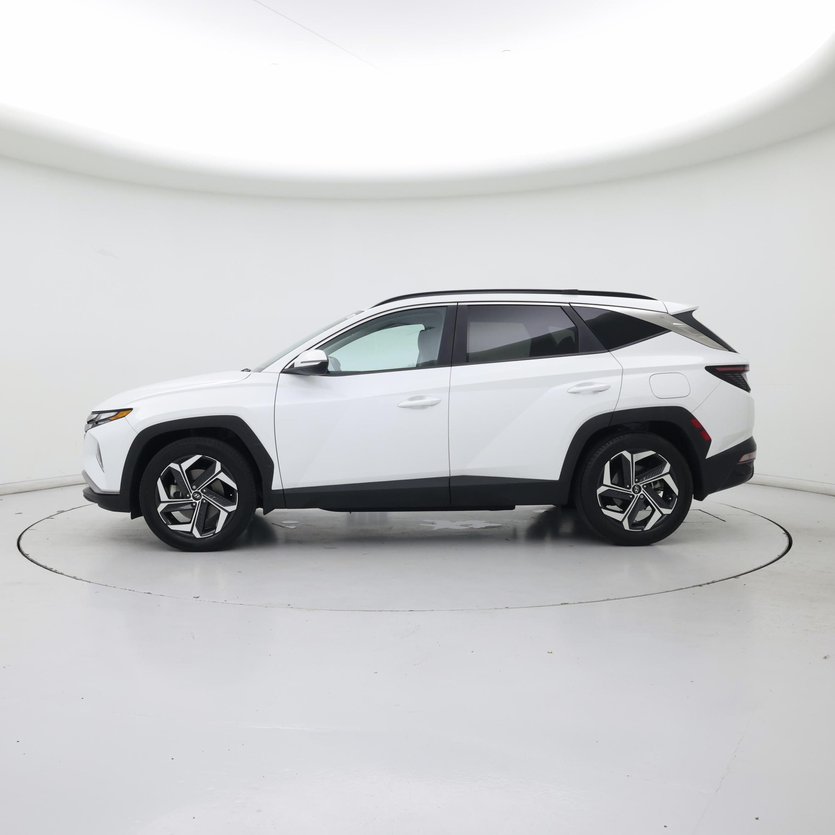 Thumbnail: 2022 Hyundai Tucson - 3