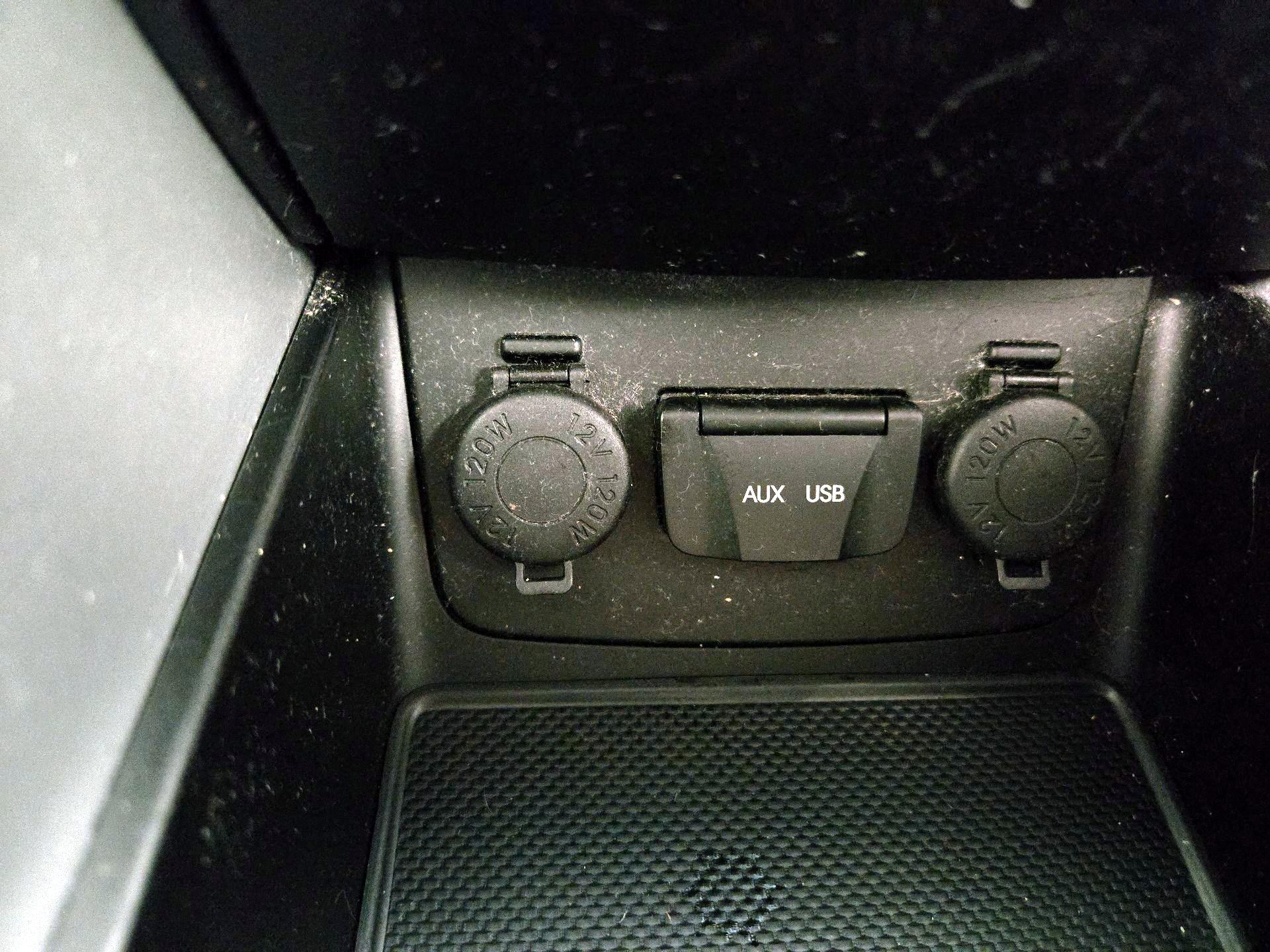 Thumbnail: 2015 Hyundai Sonata - 18