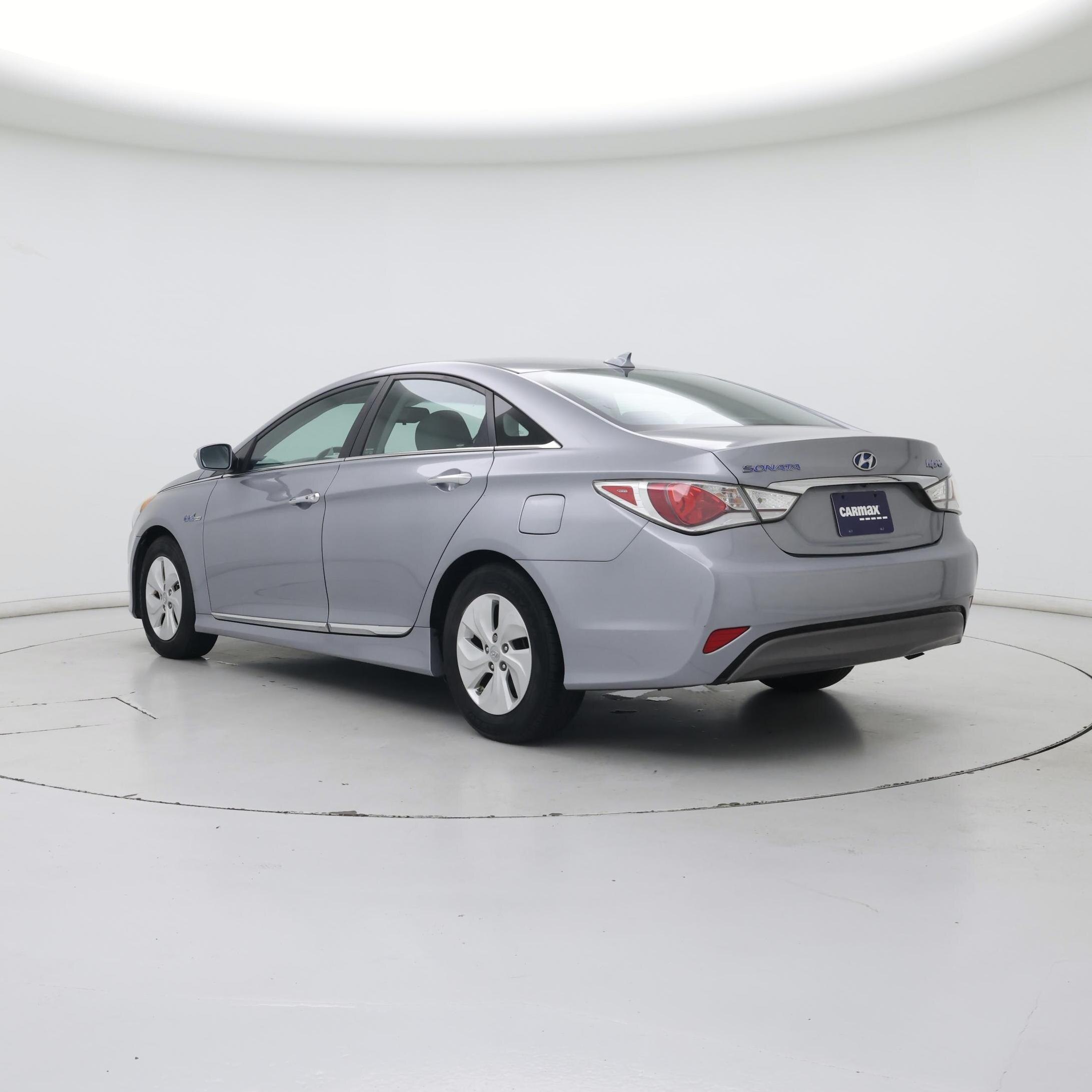 Thumbnail: 2015 Hyundai Sonata - 2