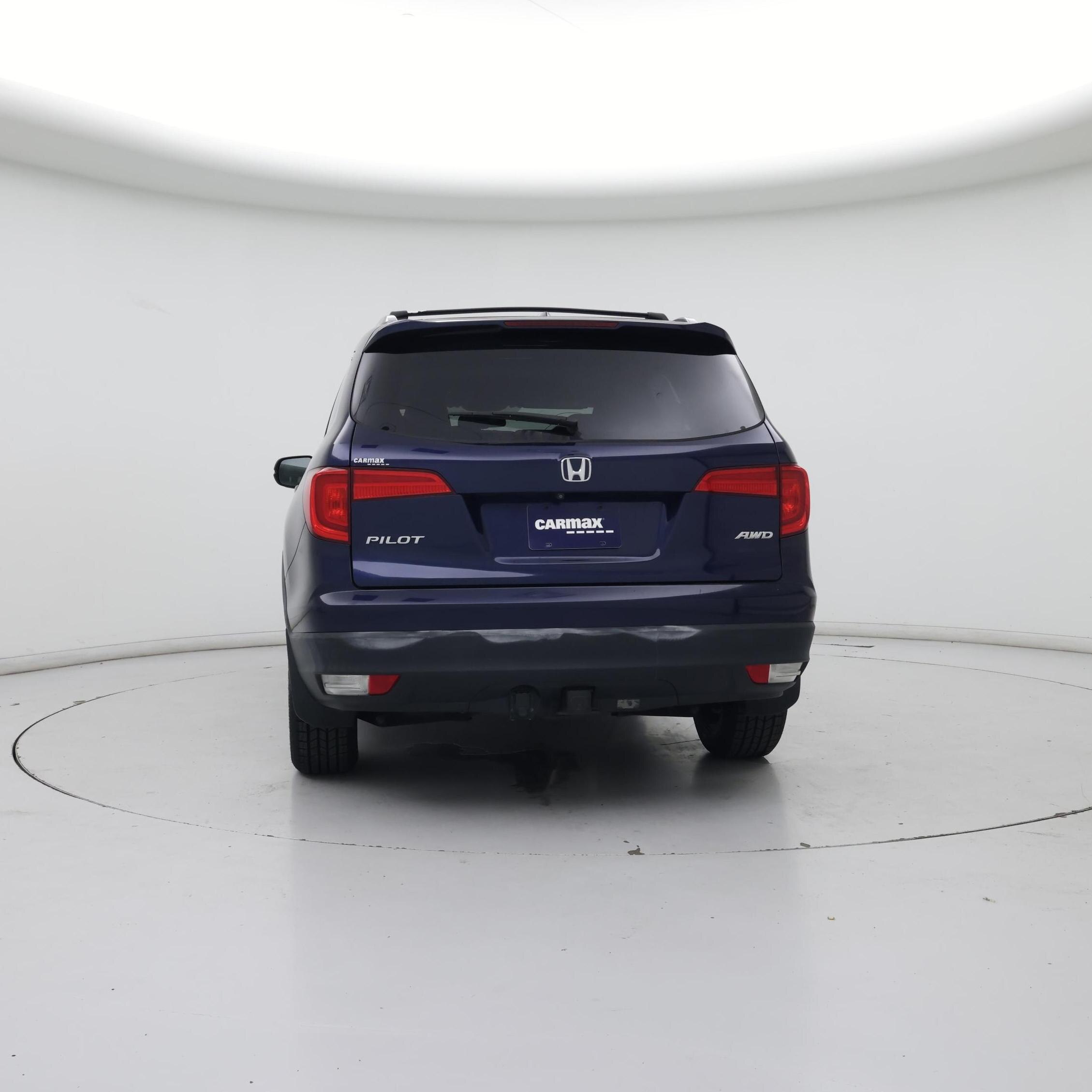 Thumbnail: 2017 Honda Pilot - 6
