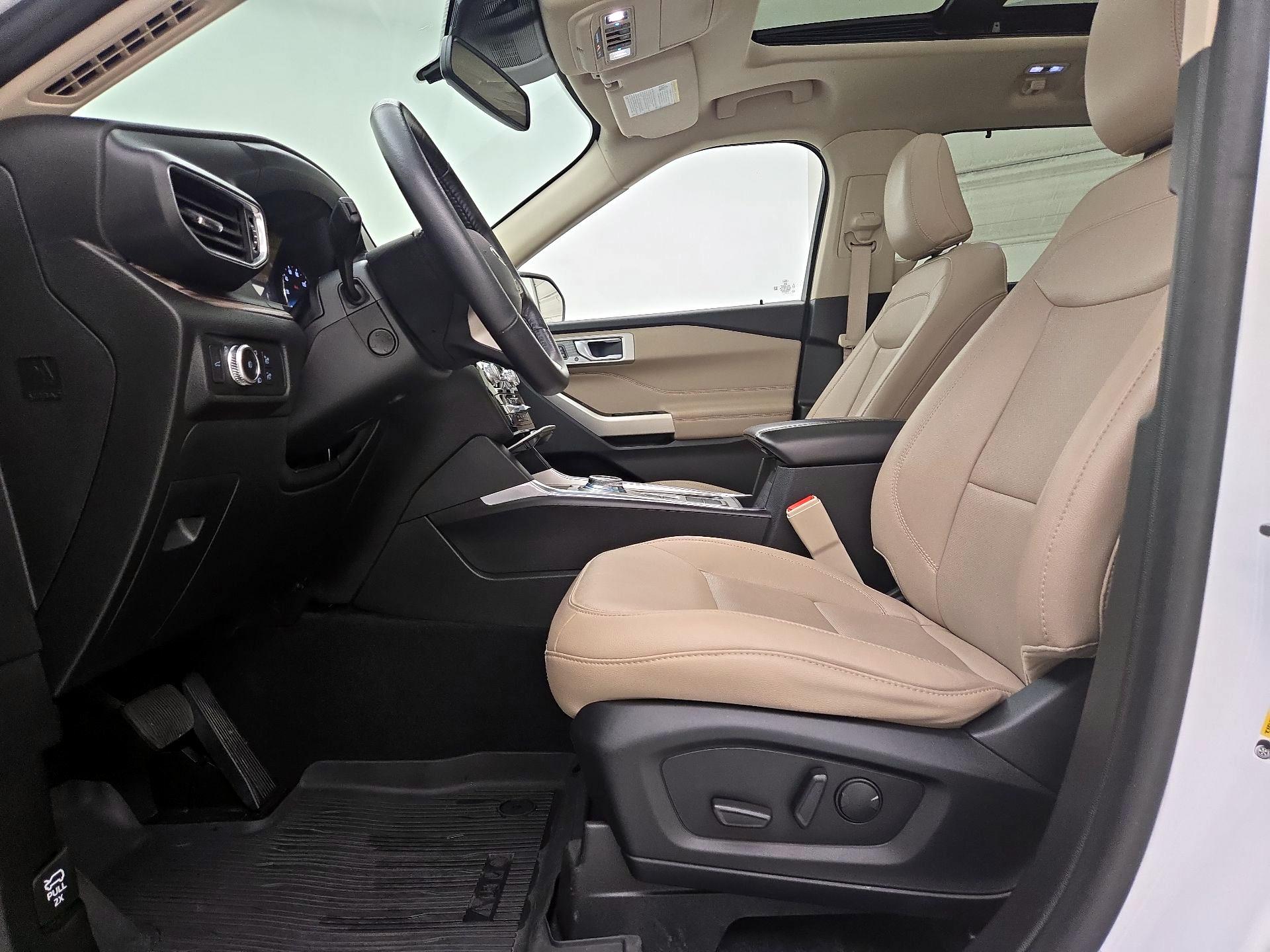 Thumbnail: 2021 Ford Explorer - 11