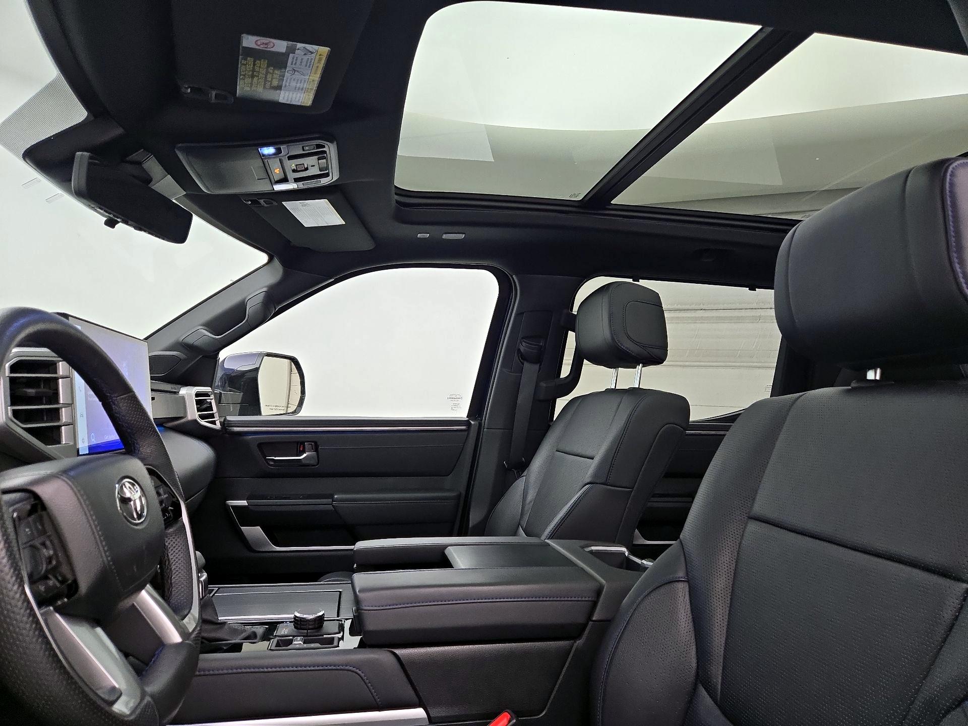 Thumbnail: 2023 Toyota Tundra - 19