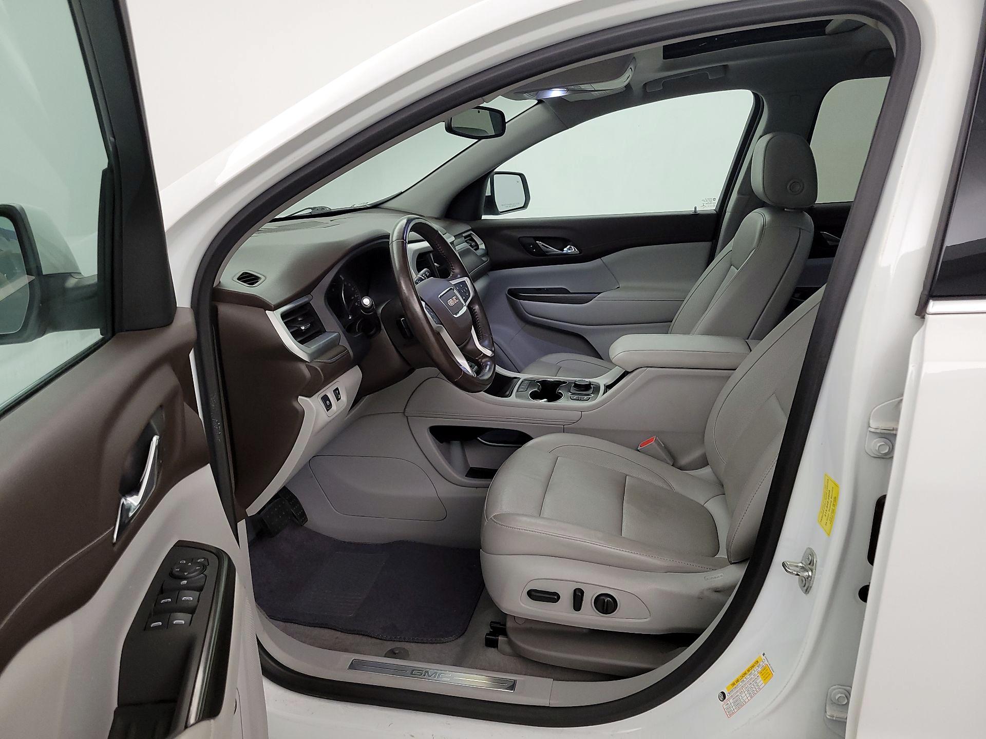 Thumbnail: 2020 GMC Acadia - 11