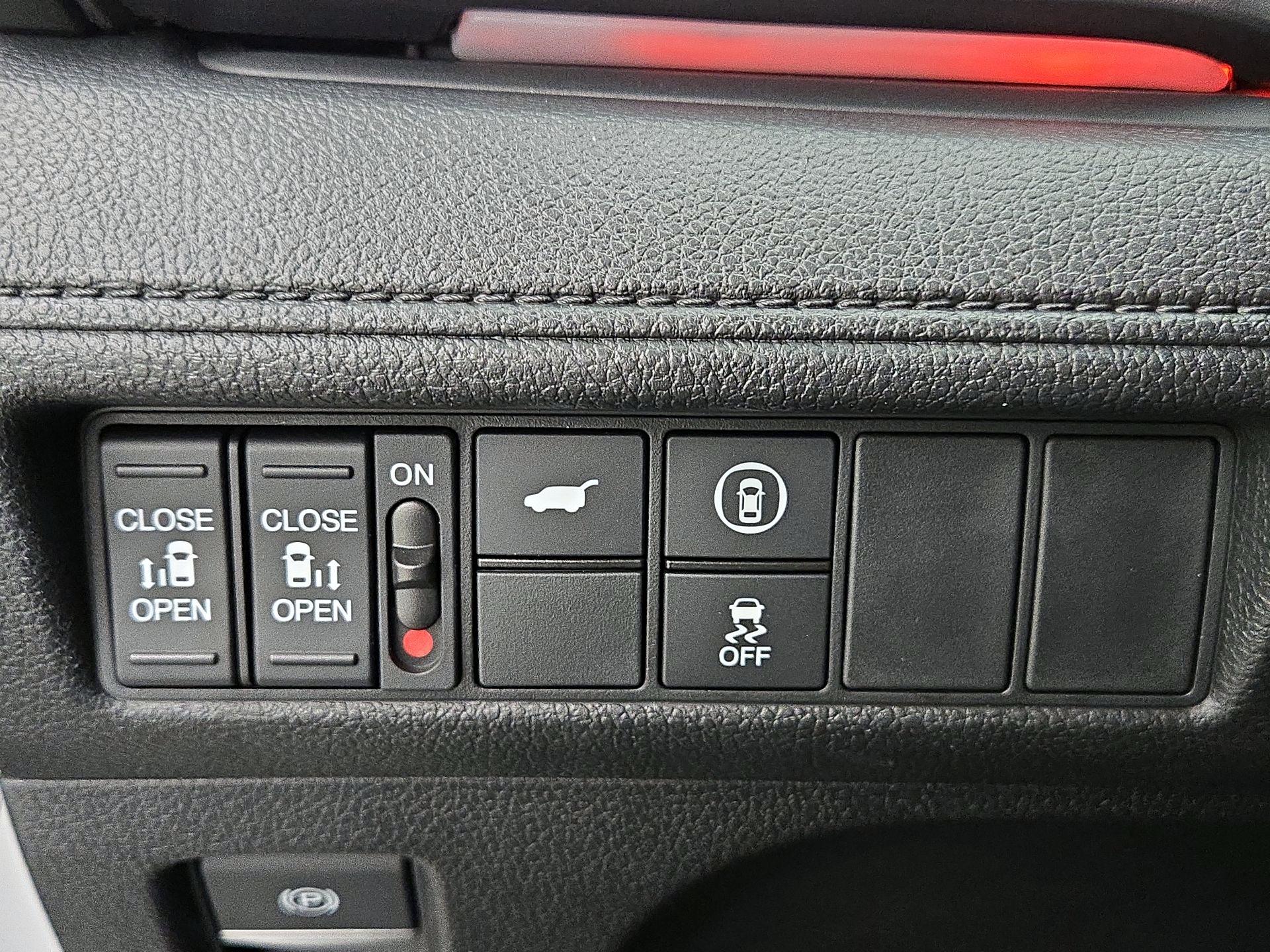 Thumbnail: 2024 Honda Odyssey - 13