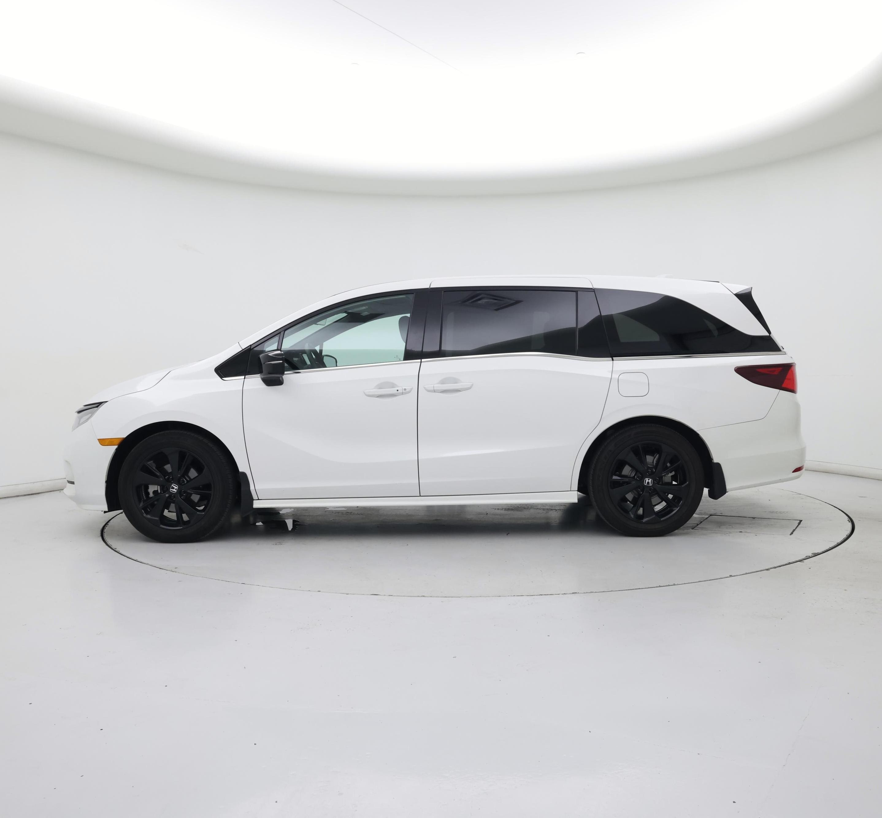 Thumbnail: 2024 Honda Odyssey - 3