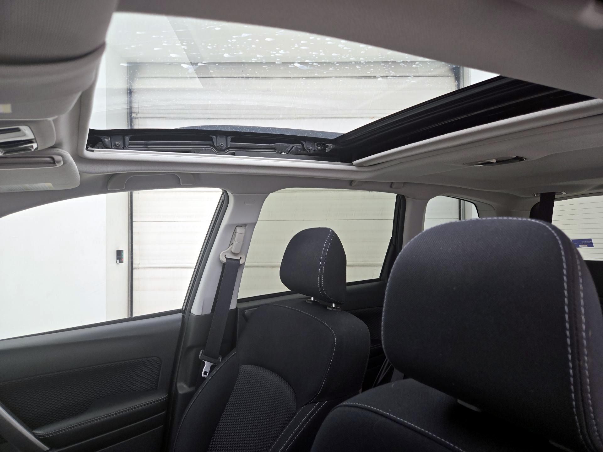 Thumbnail: 2017 Subaru Forester - 18