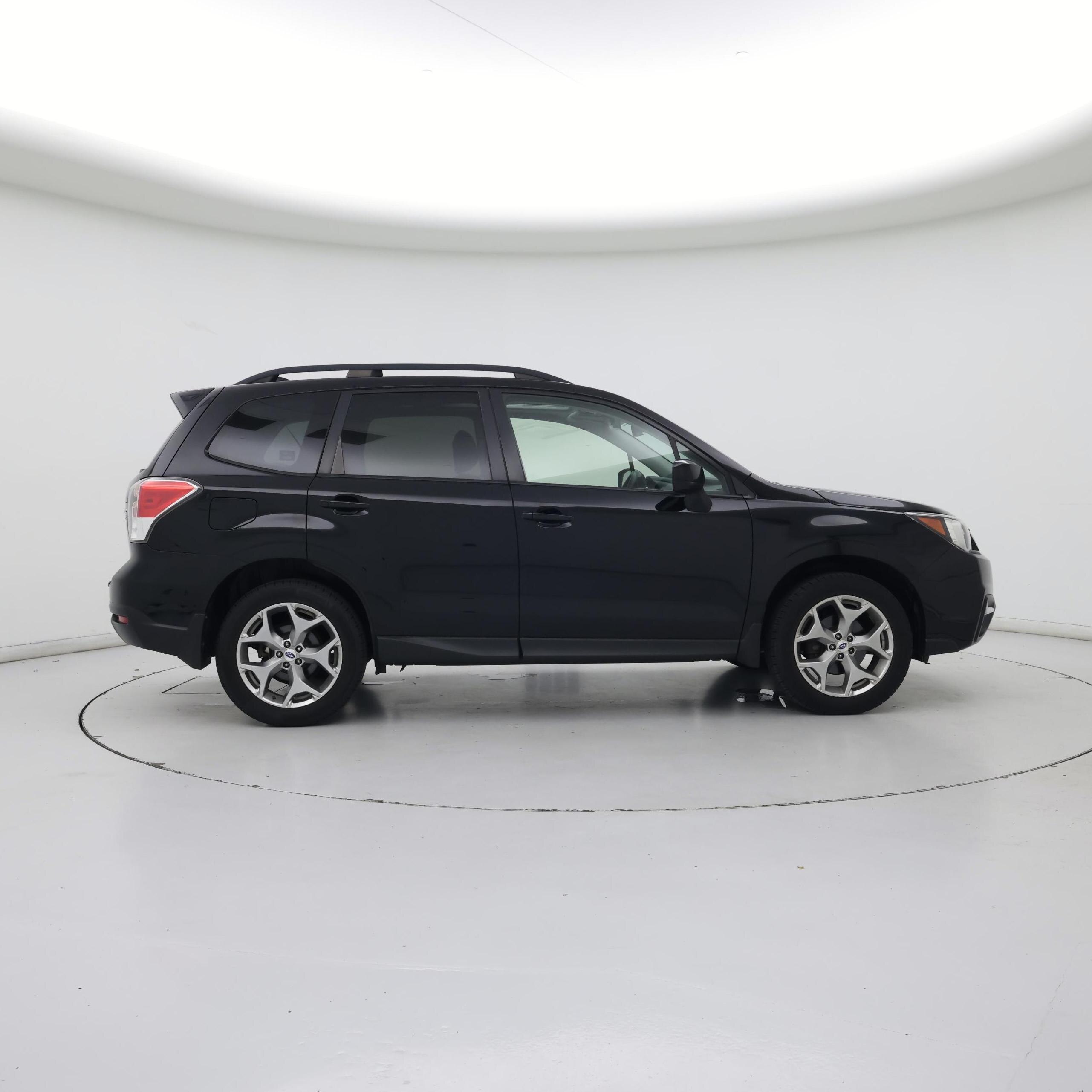 Thumbnail: 2017 Subaru Forester - 7
