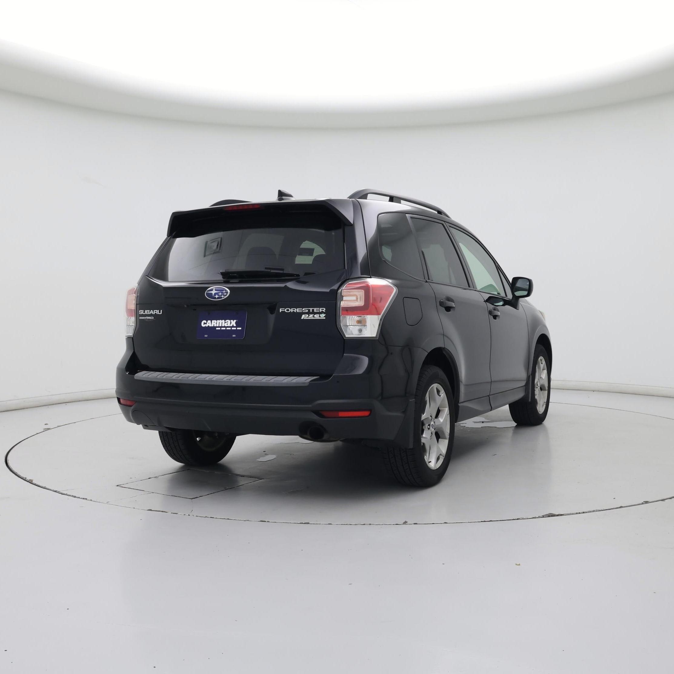 Thumbnail: 2017 Subaru Forester - 8