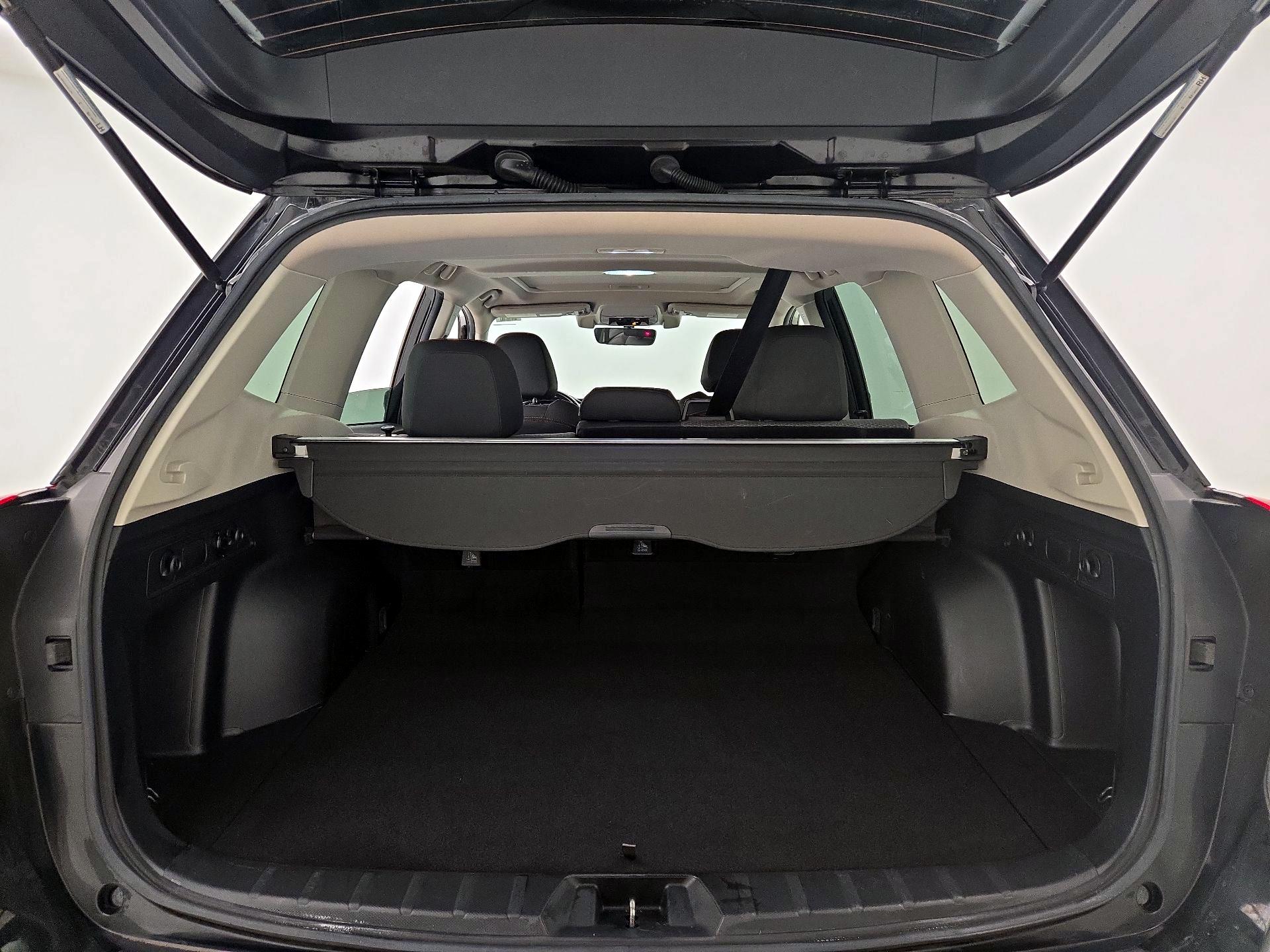 Thumbnail: 2020 Subaru Forester - 20