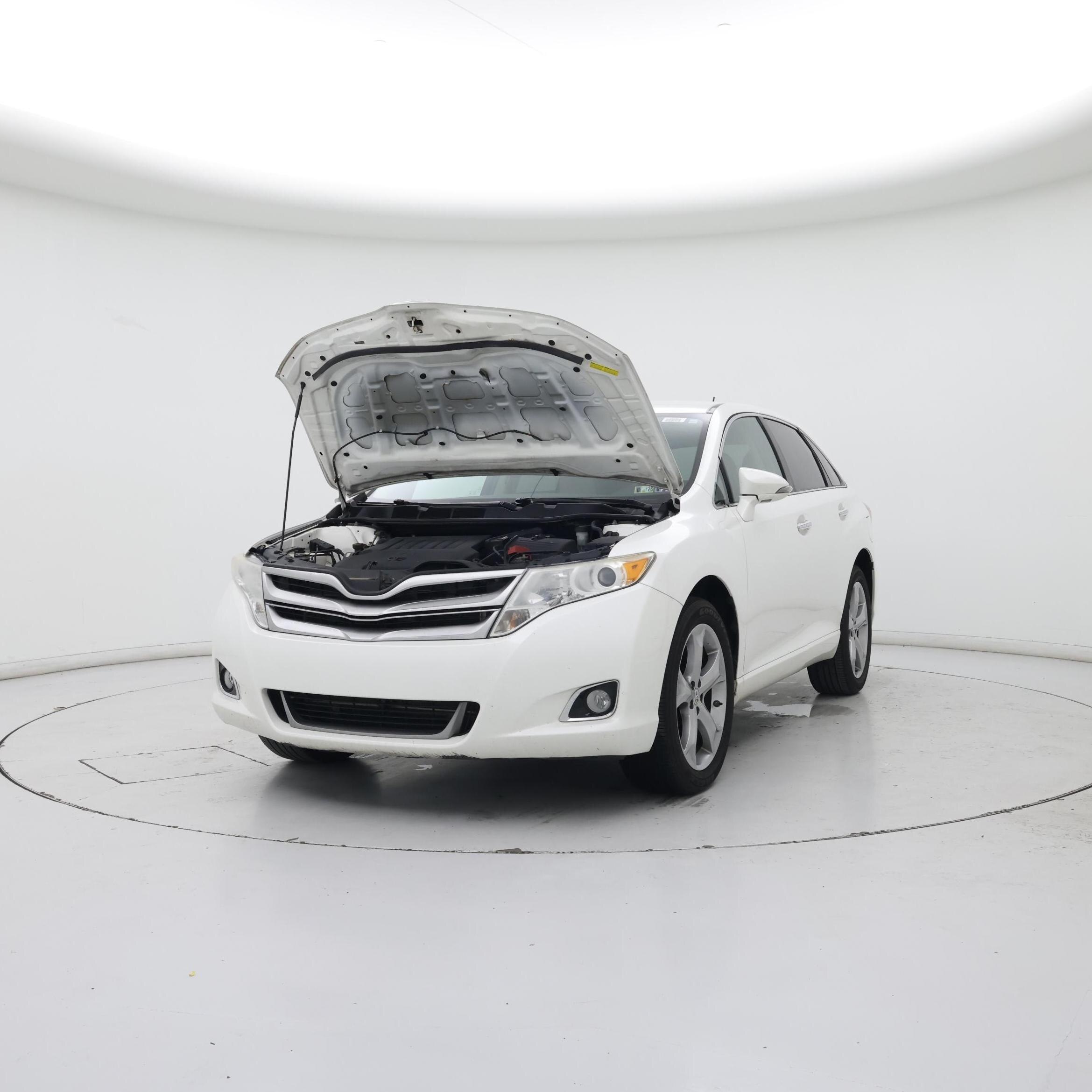 Thumbnail: 2014 Toyota Venza - 4
