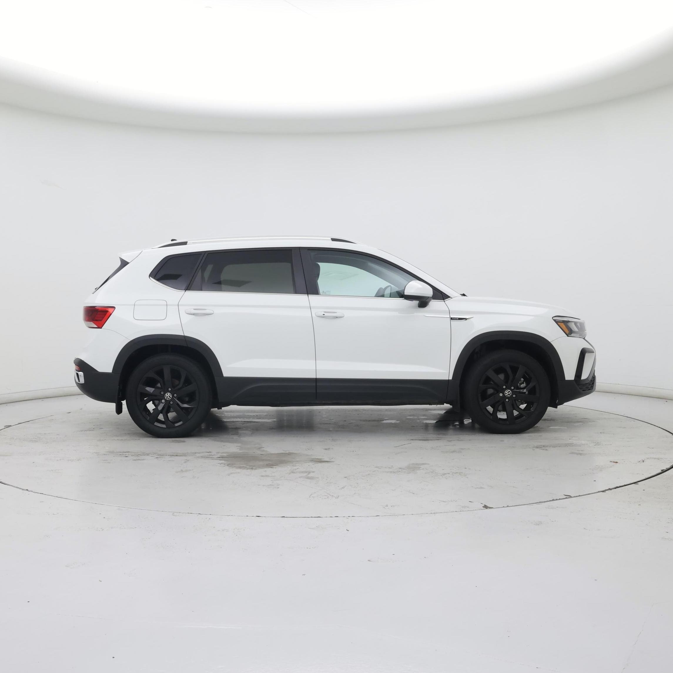 Thumbnail: 2022 Volkswagen Taos - 7