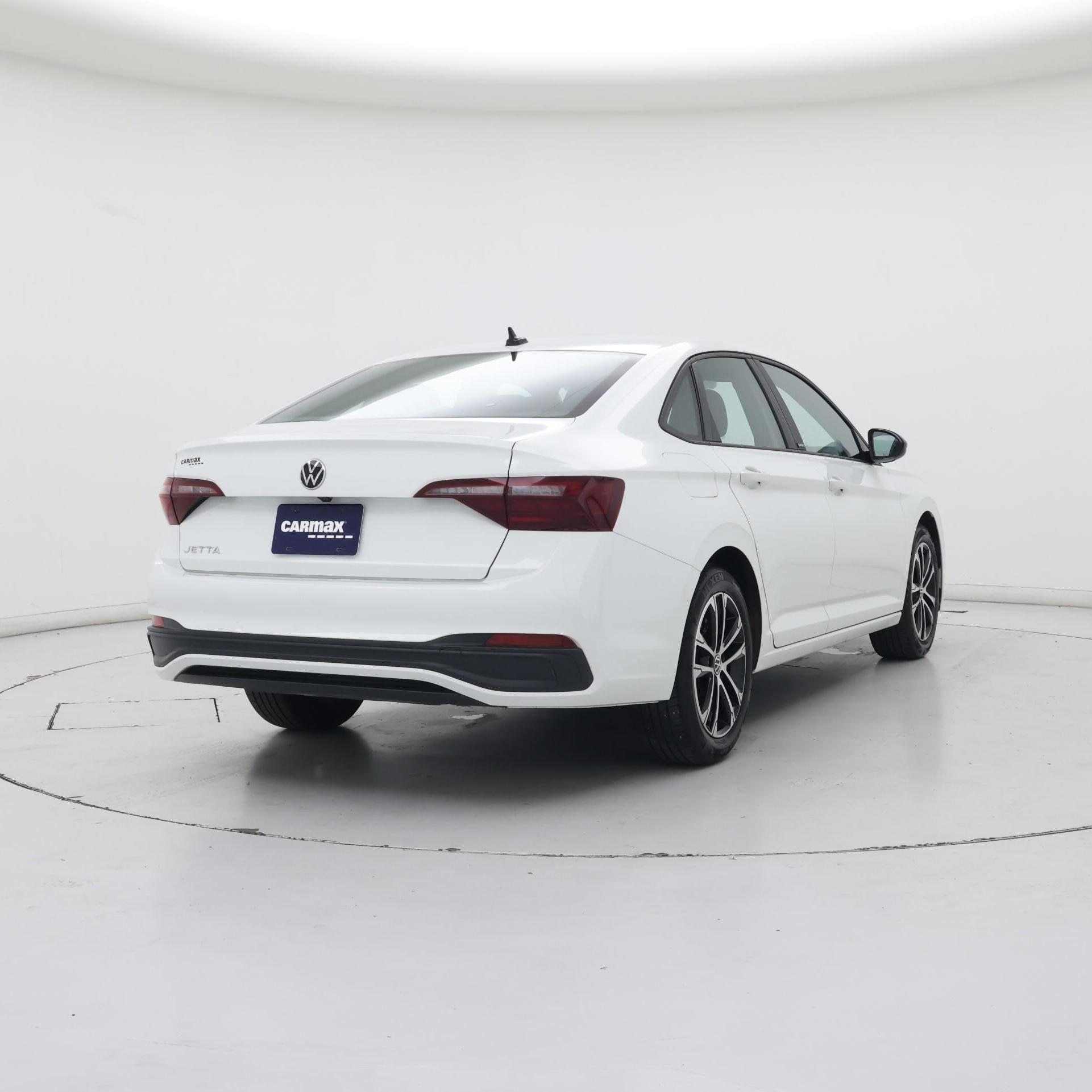 Thumbnail: 2024 Volkswagen Jetta - 8
