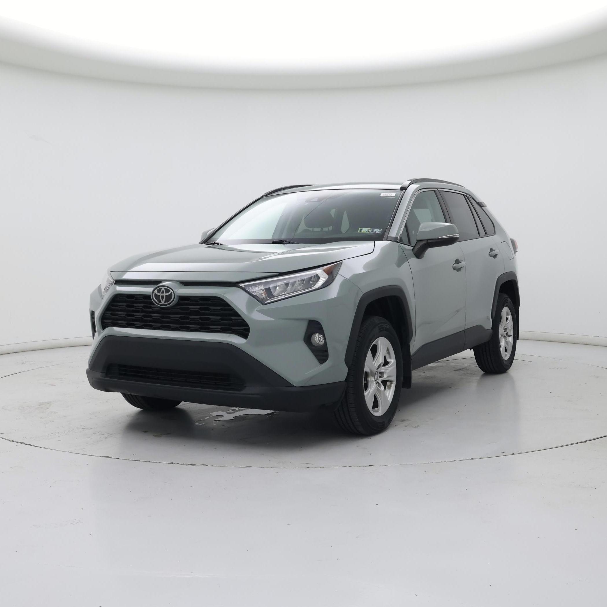 Thumbnail: 2019 Toyota RAV4 - 4
