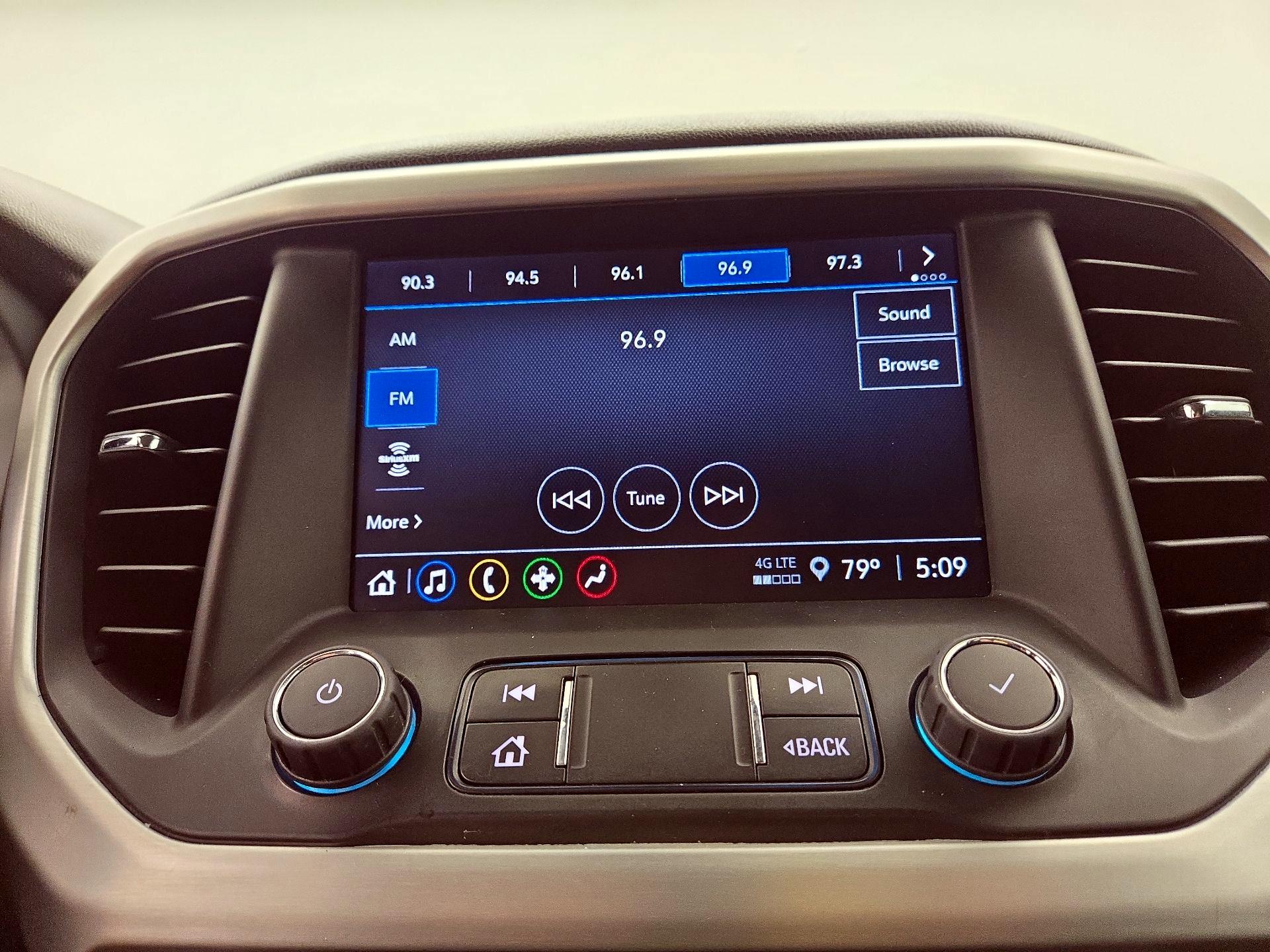 Thumbnail: 2022 GMC Acadia - 16