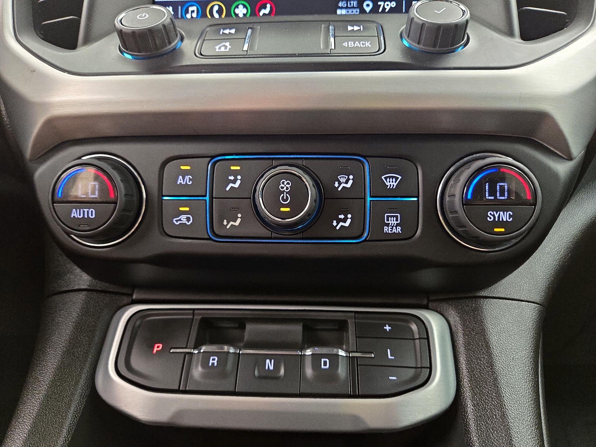 Thumbnail: 2022 GMC Acadia - 17