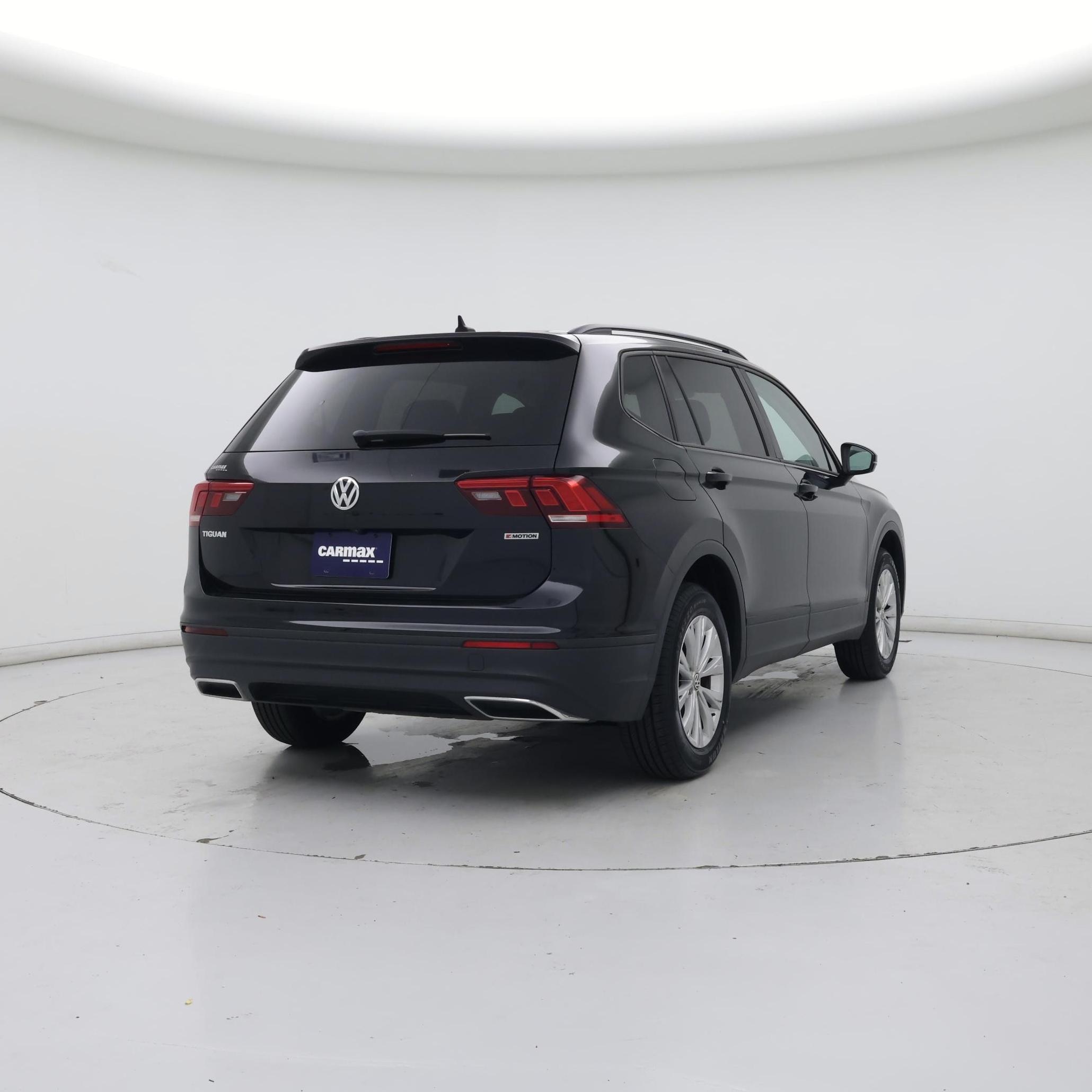 Thumbnail: 2020 Volkswagen Tiguan - 8