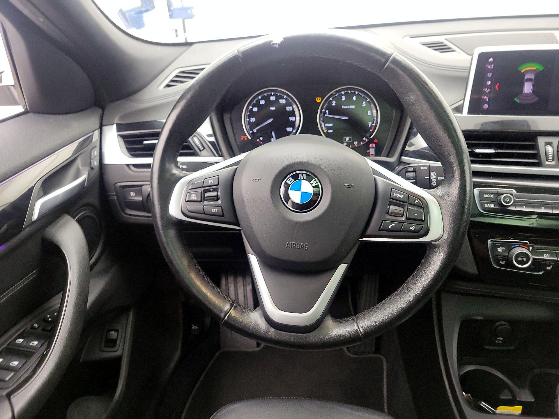 Thumbnail: 2022 BMW X2 - 10