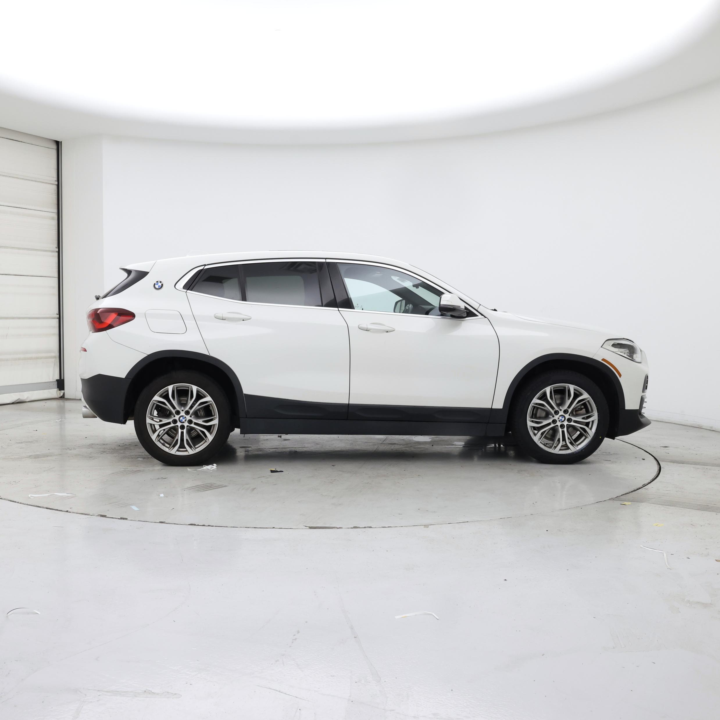 Thumbnail: 2022 BMW X2 - 7
