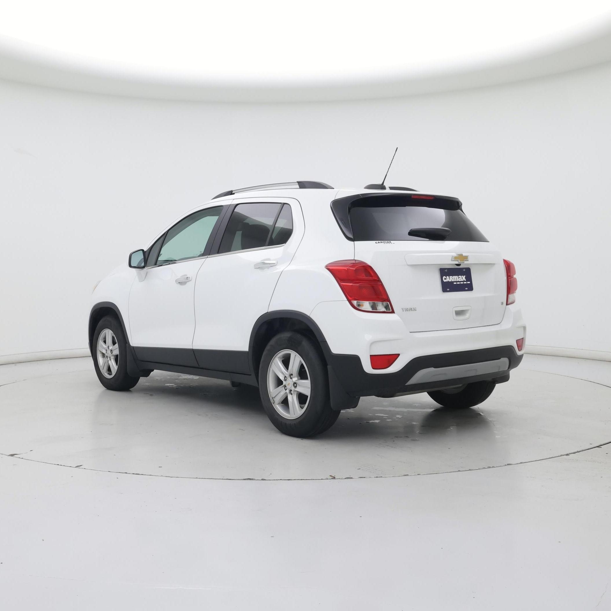Thumbnail: 2020 Chevrolet Trax - 2