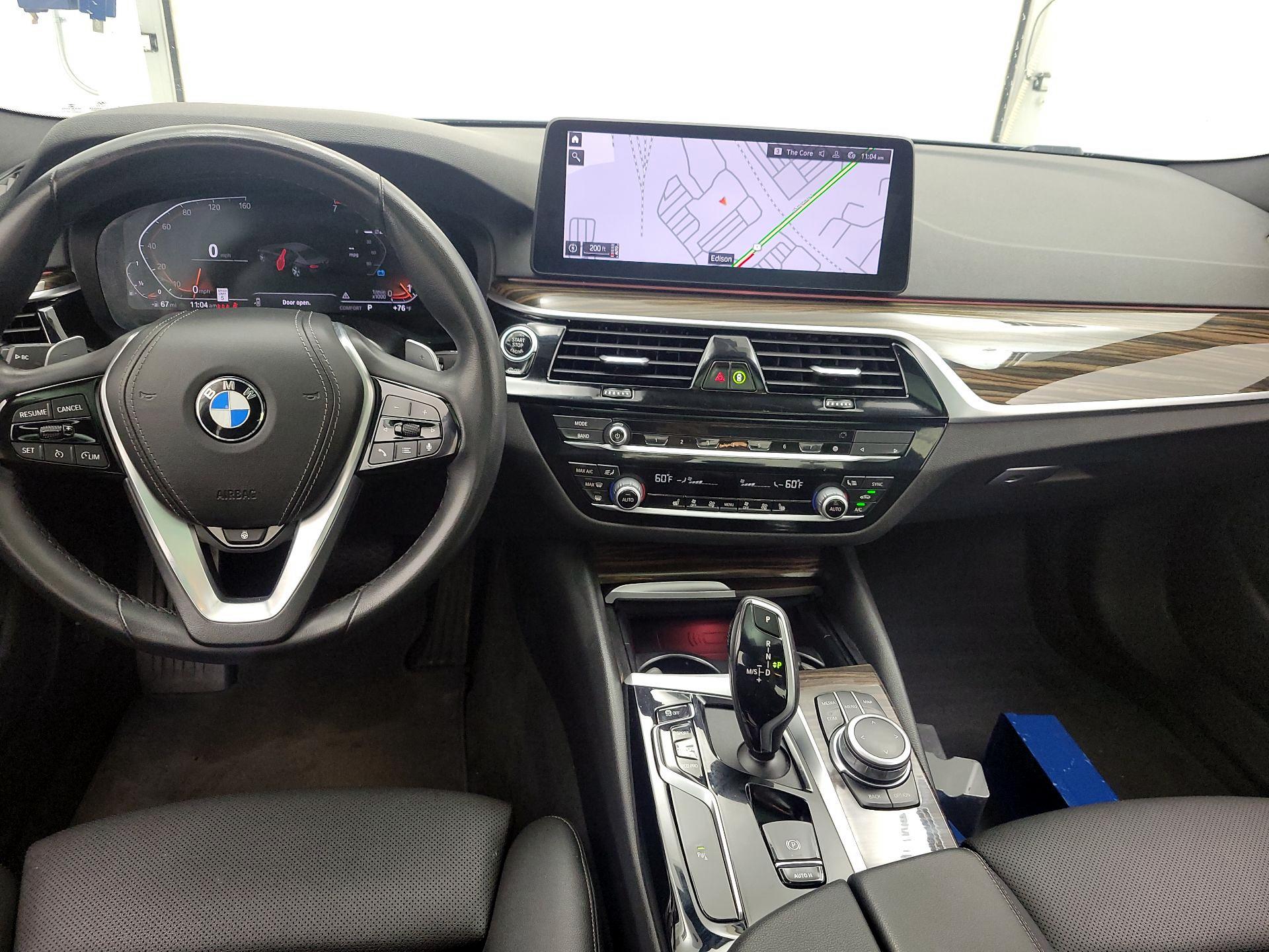 Thumbnail: 2022 BMW 5 Series - 9