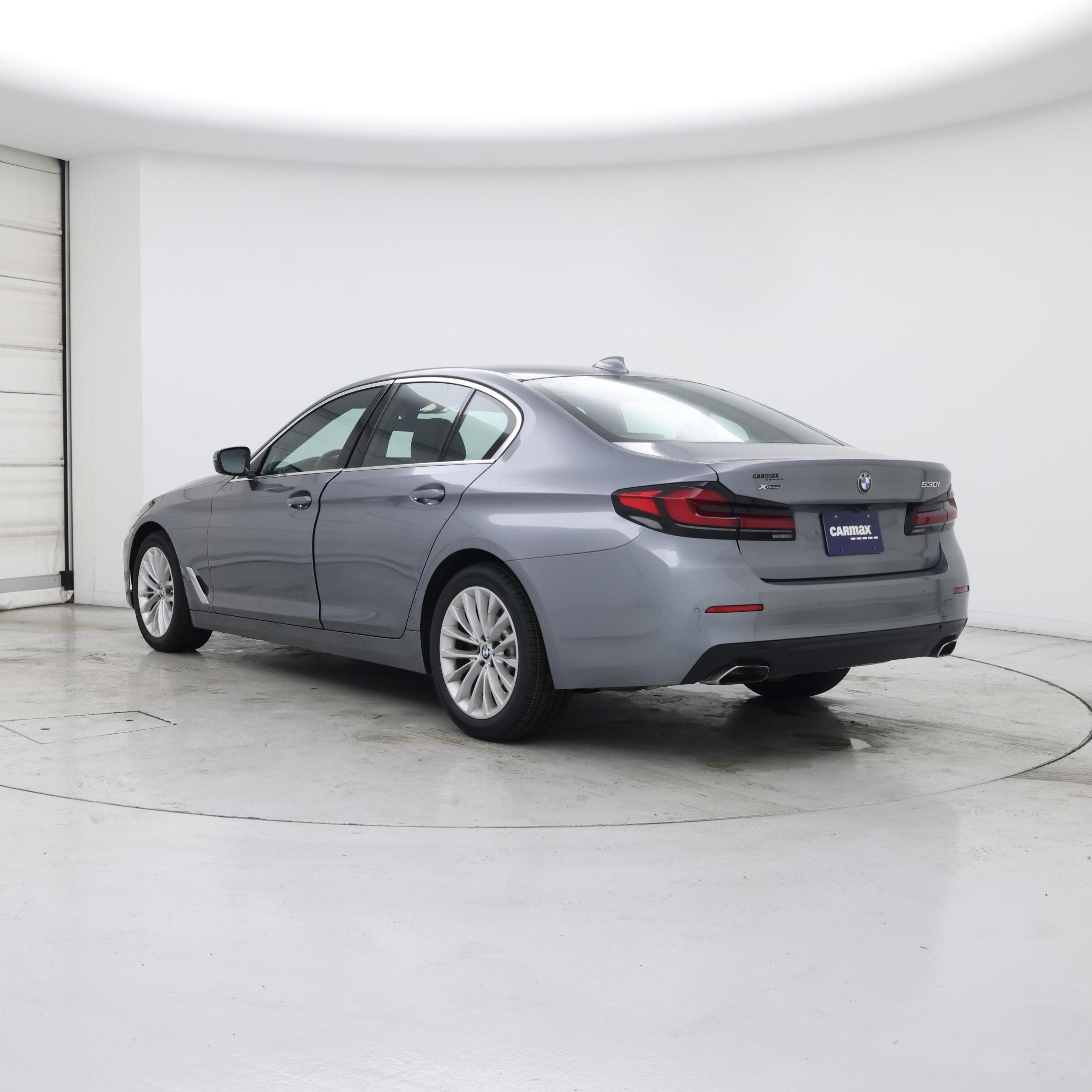 Thumbnail: 2022 BMW 5 Series - 2