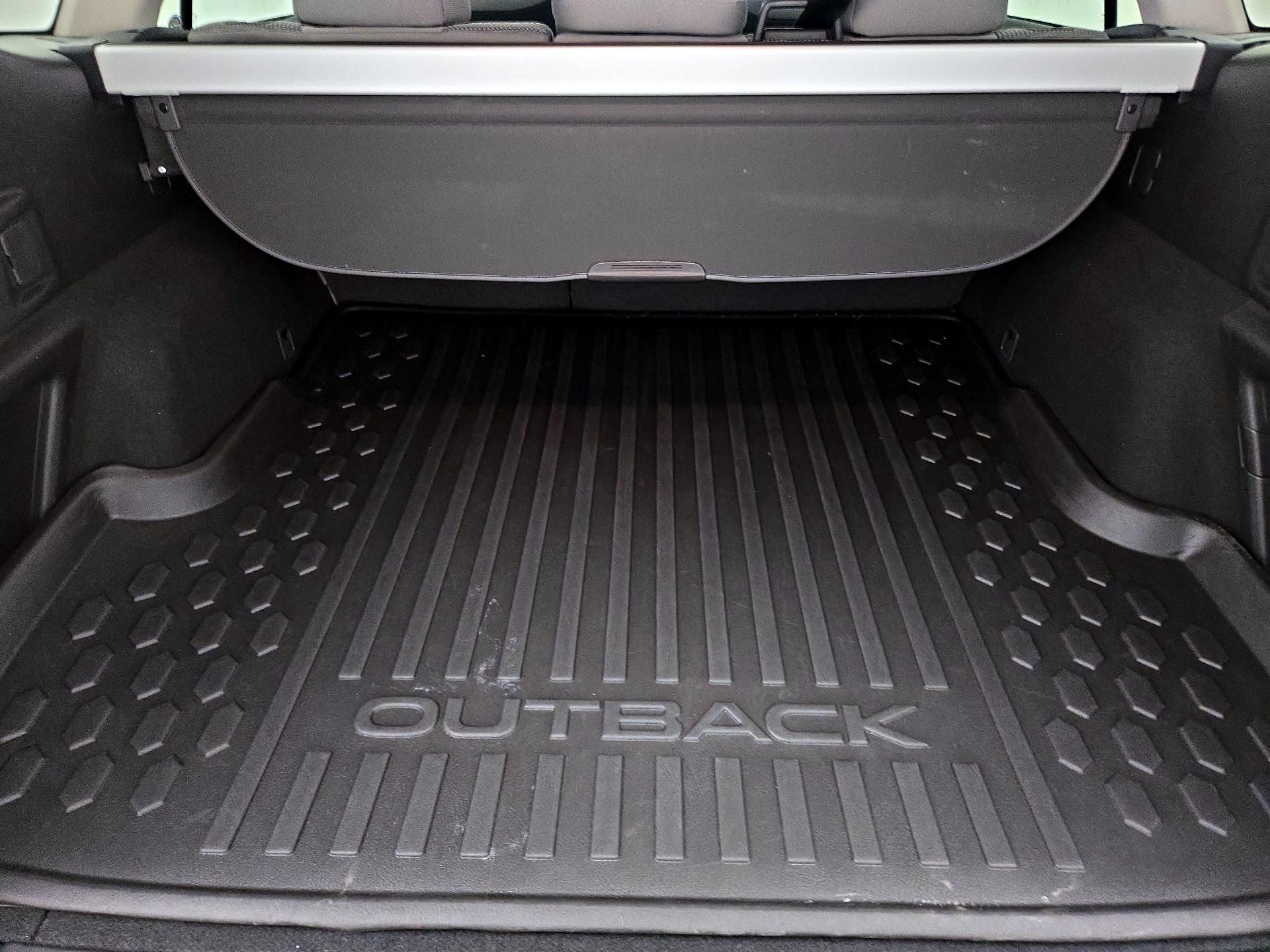 Thumbnail: 2022 Subaru Outback - 18
