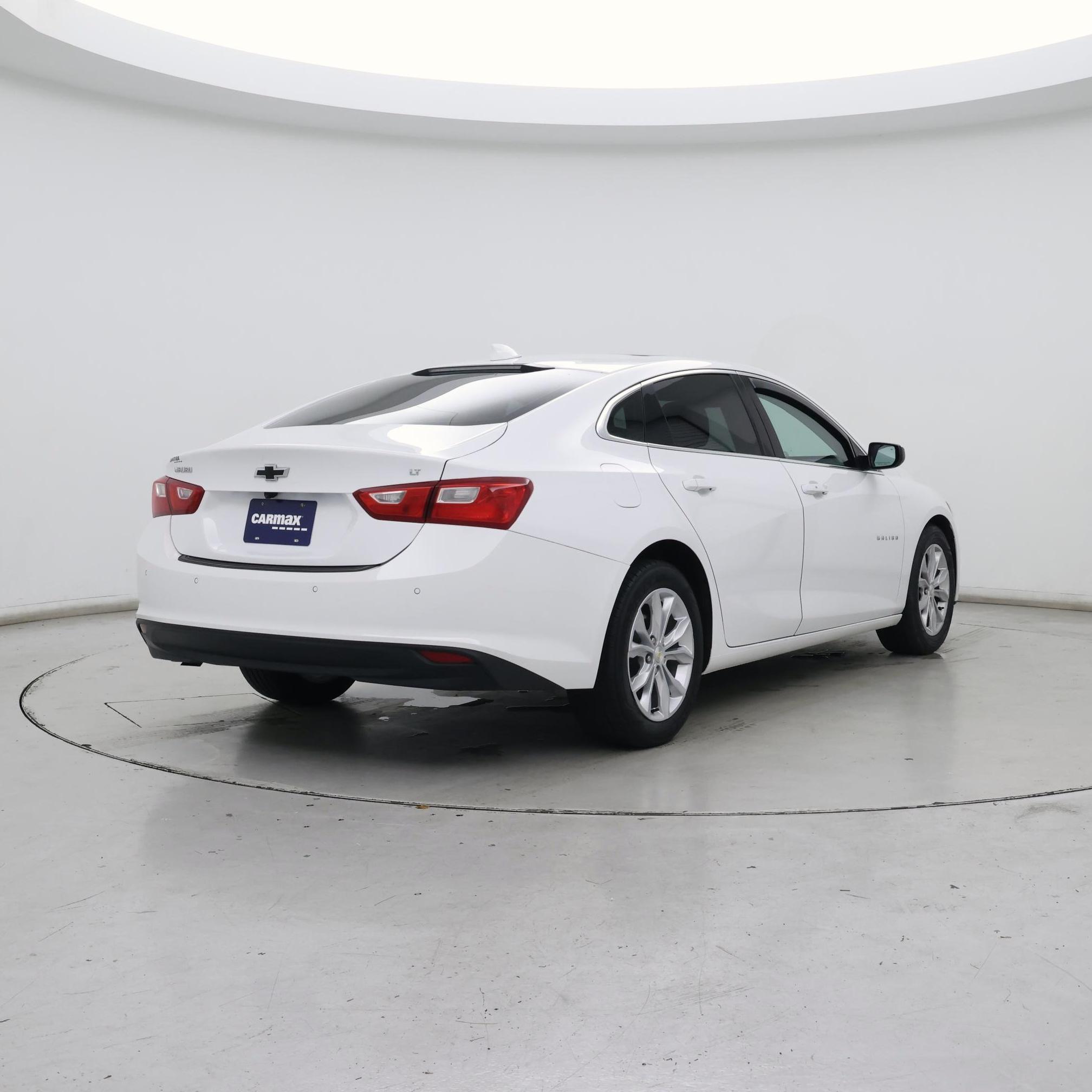 Thumbnail: 2023 Chevrolet Malibu - 8
