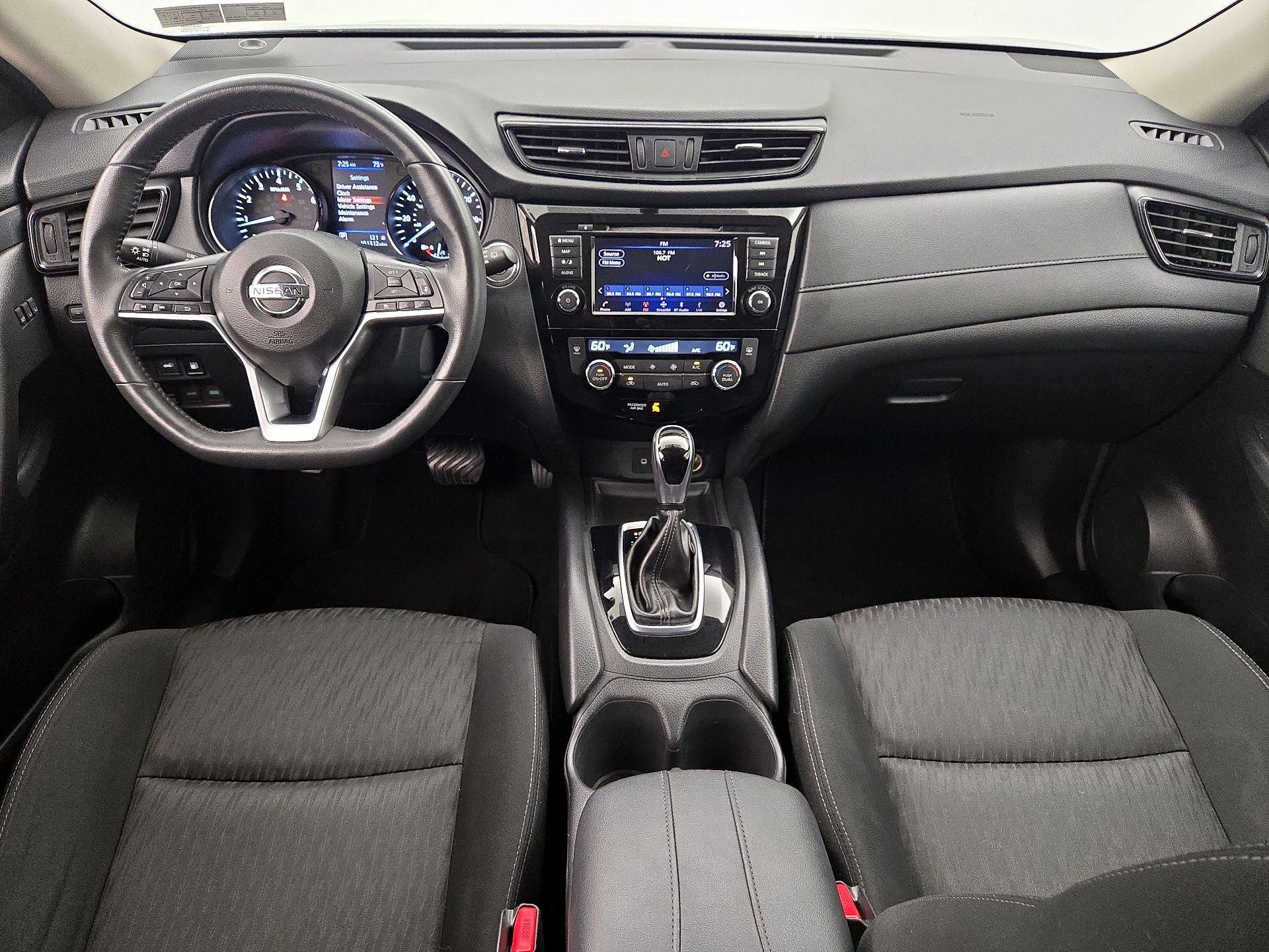 Thumbnail: 2018 Nissan Rogue - 9