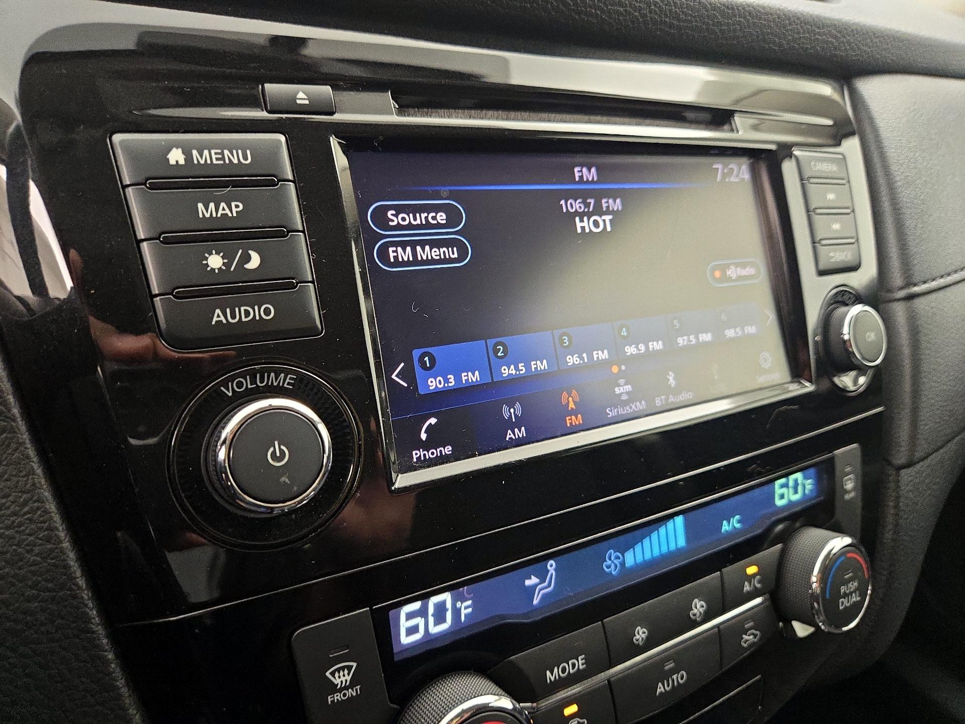 Thumbnail: 2018 Nissan Rogue - 15