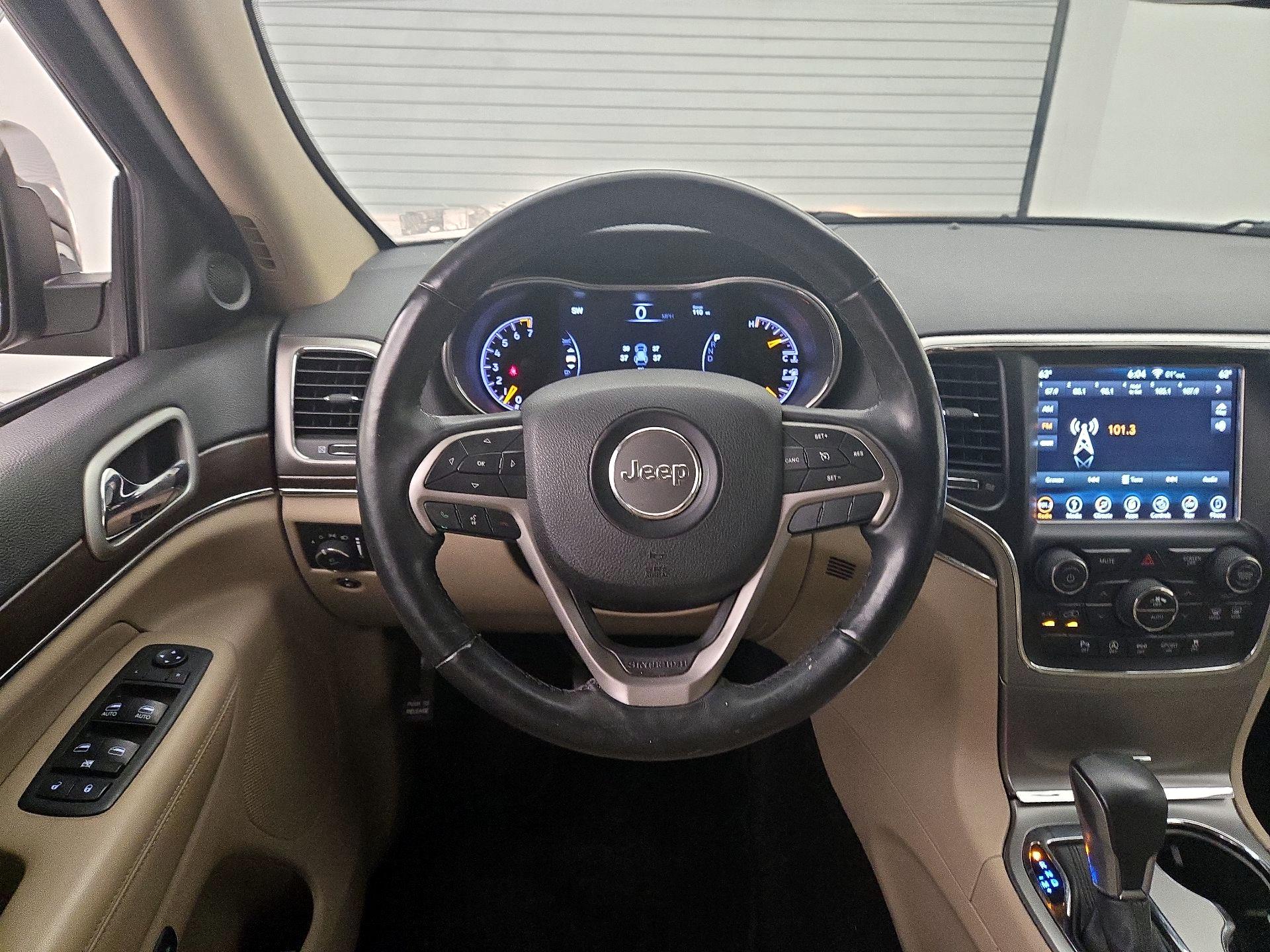 Thumbnail: 2018 Jeep Grand Cherokee - 10