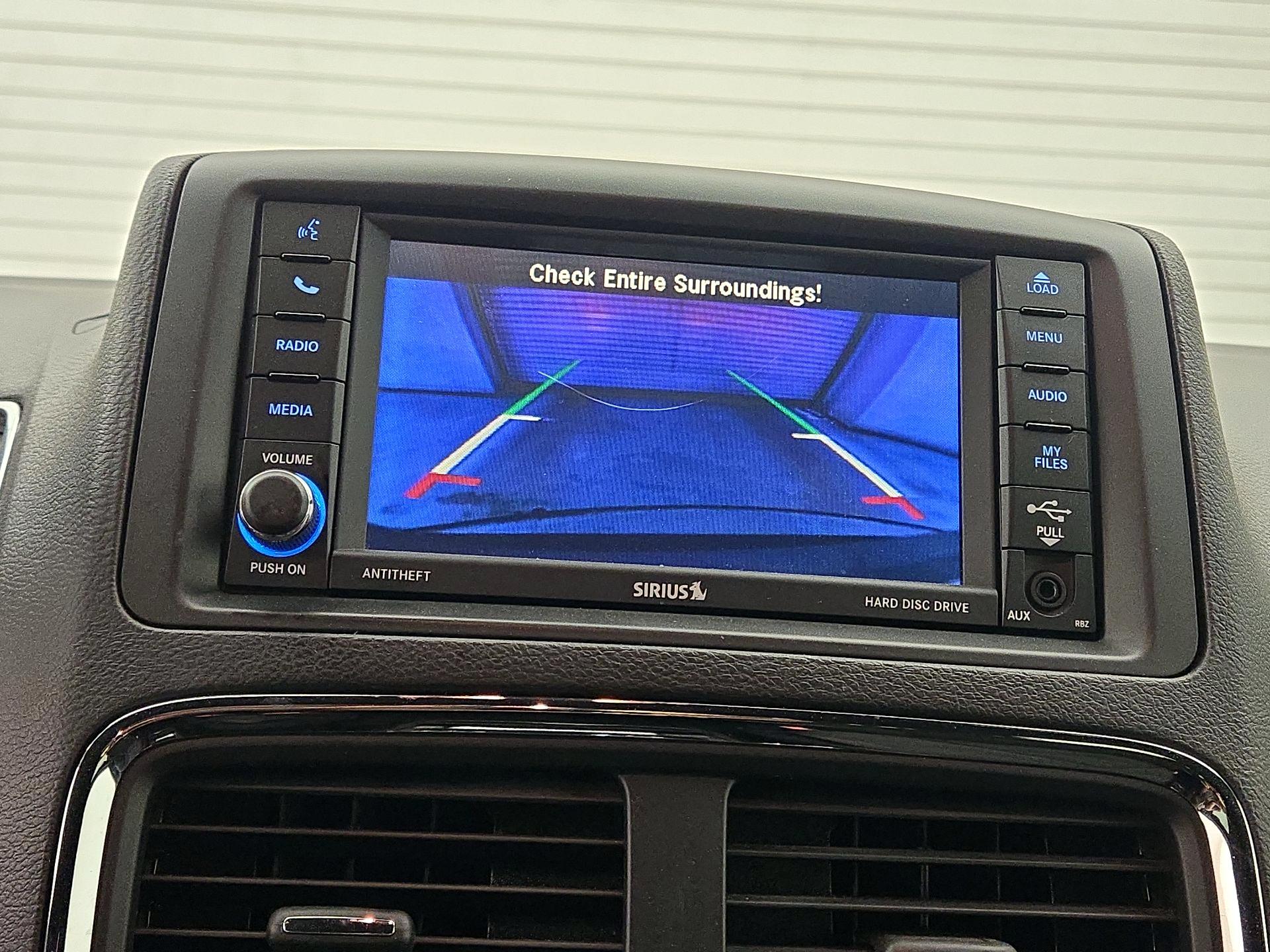 Thumbnail: 2019 Dodge Grand Caravan - 14