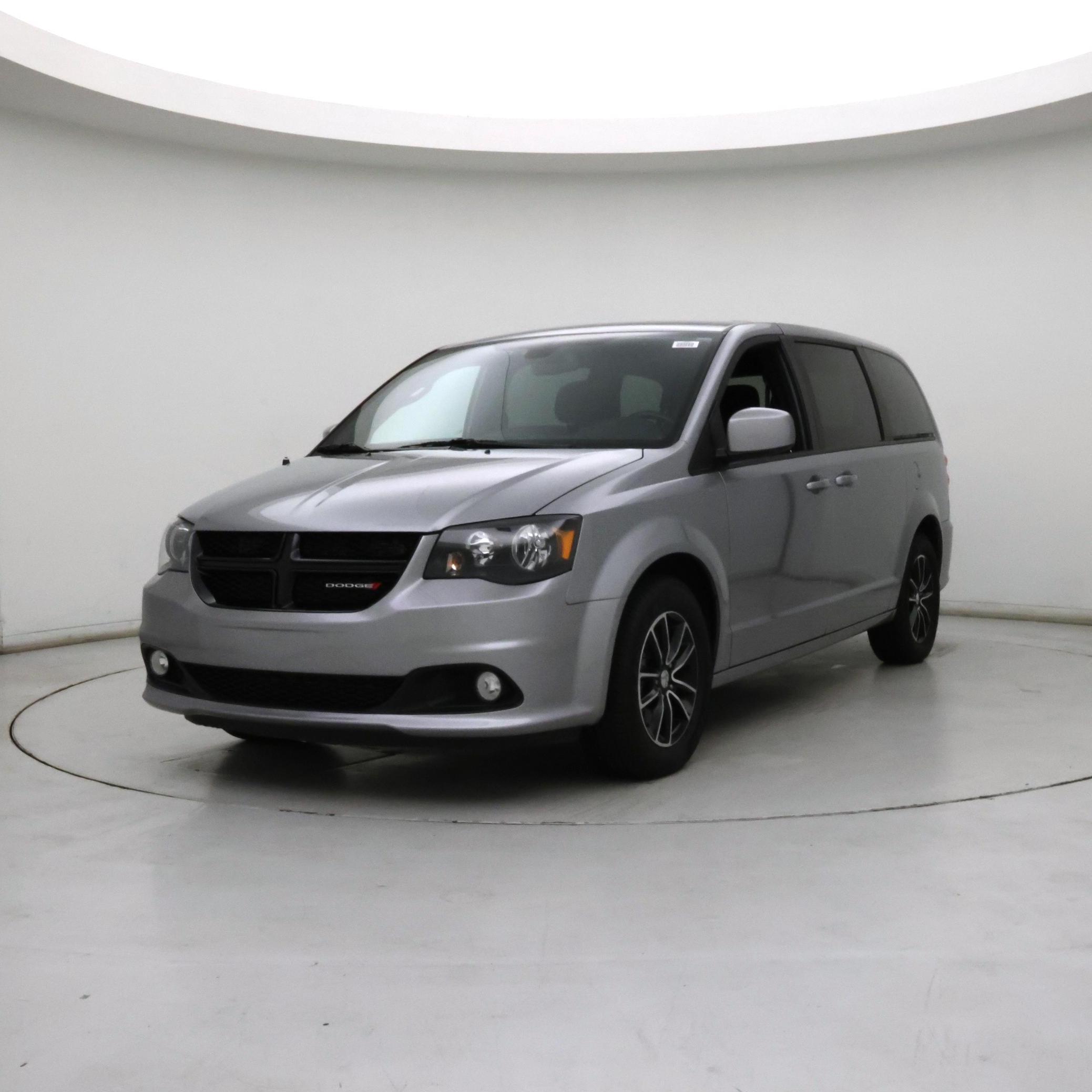 Thumbnail: 2019 Dodge Grand Caravan - 4
