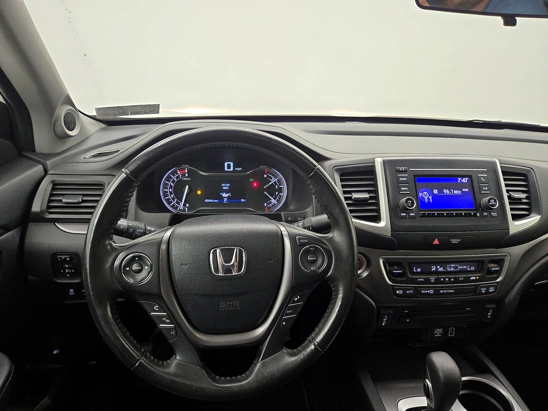 Thumbnail: 2019 Honda Ridgeline - 10