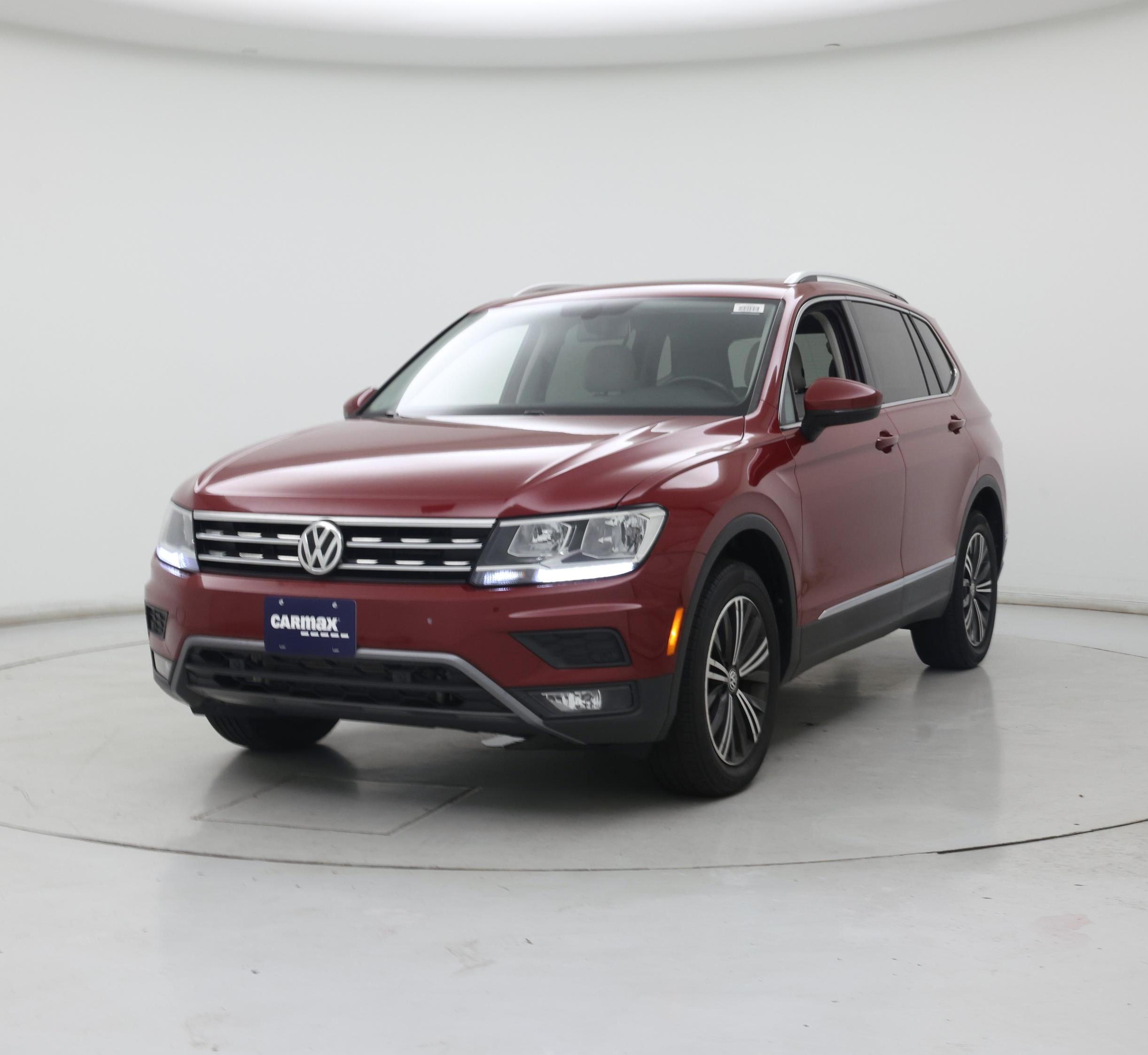 Thumbnail: 2019 Volkswagen Tiguan - 4