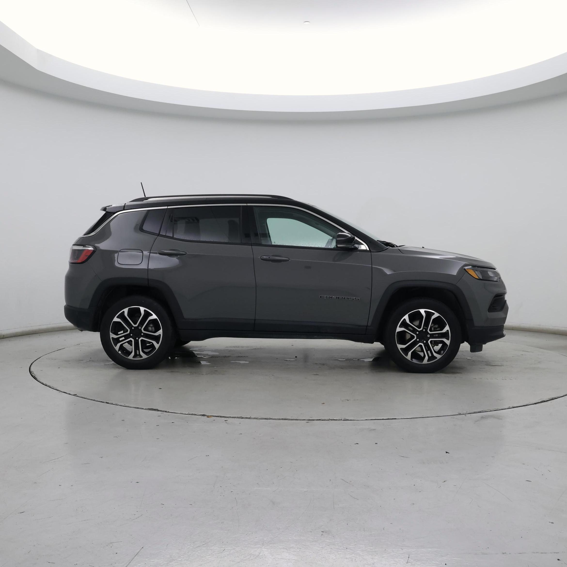 Thumbnail: 2022 Jeep Compass - 7