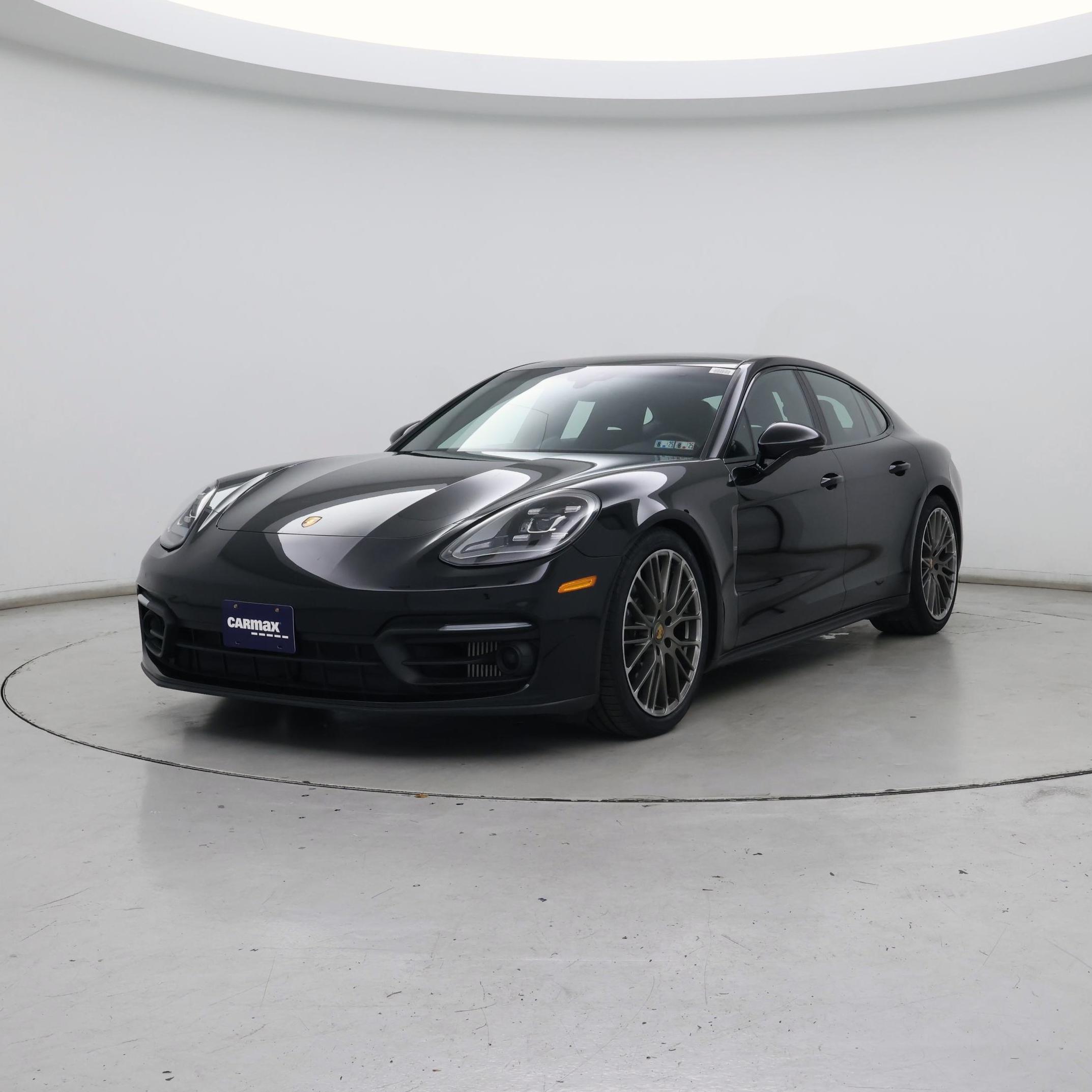Thumbnail: 2023 Porsche Panamera - 4