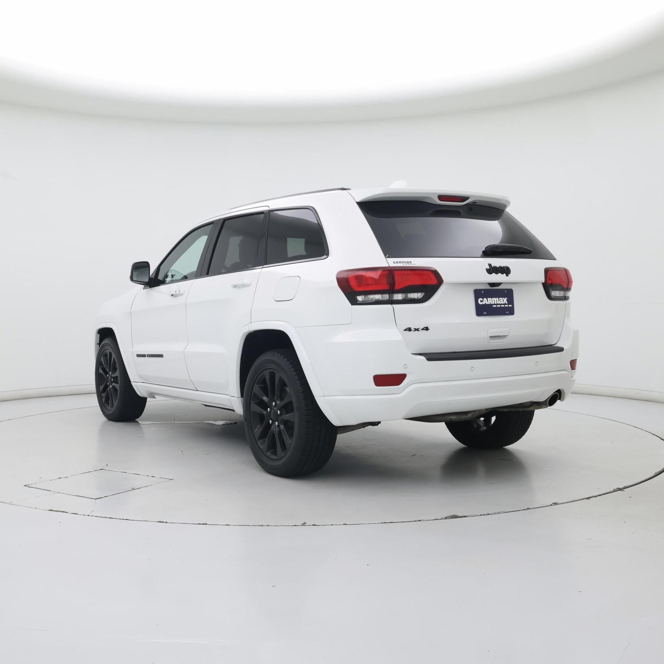 Thumbnail: 2020 Jeep Grand Cherokee - 2