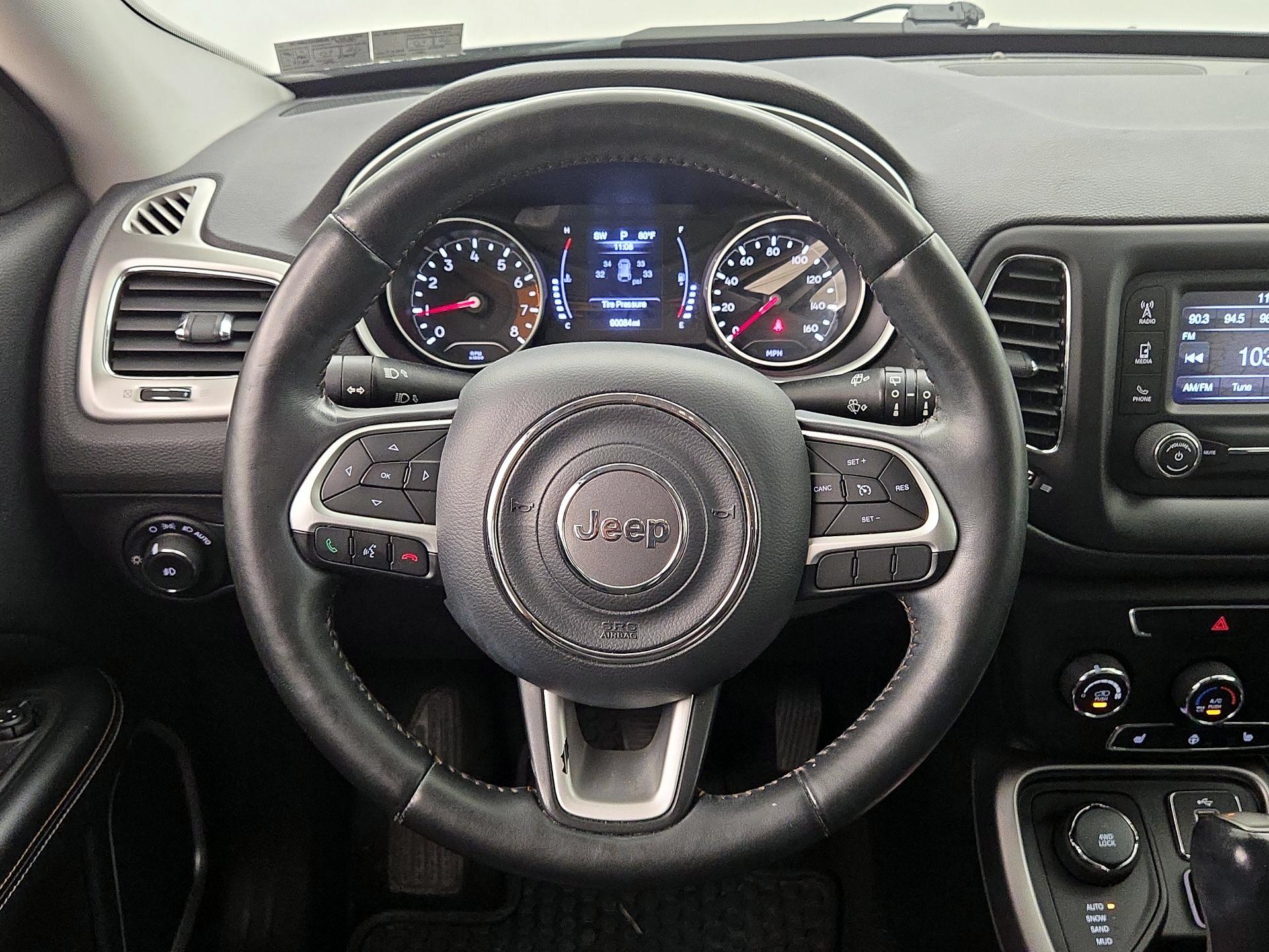 Thumbnail: 2018 Jeep Compass - 10