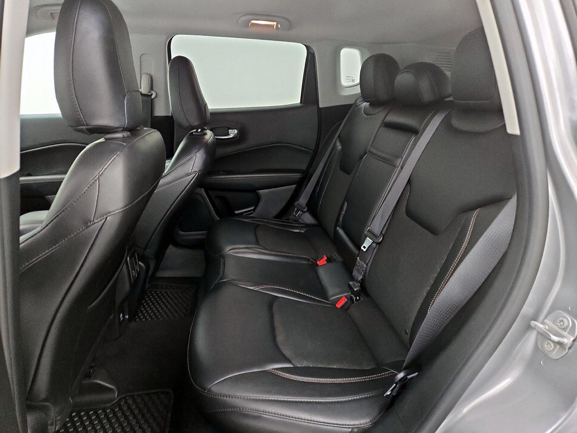 Thumbnail: 2018 Jeep Compass - 19