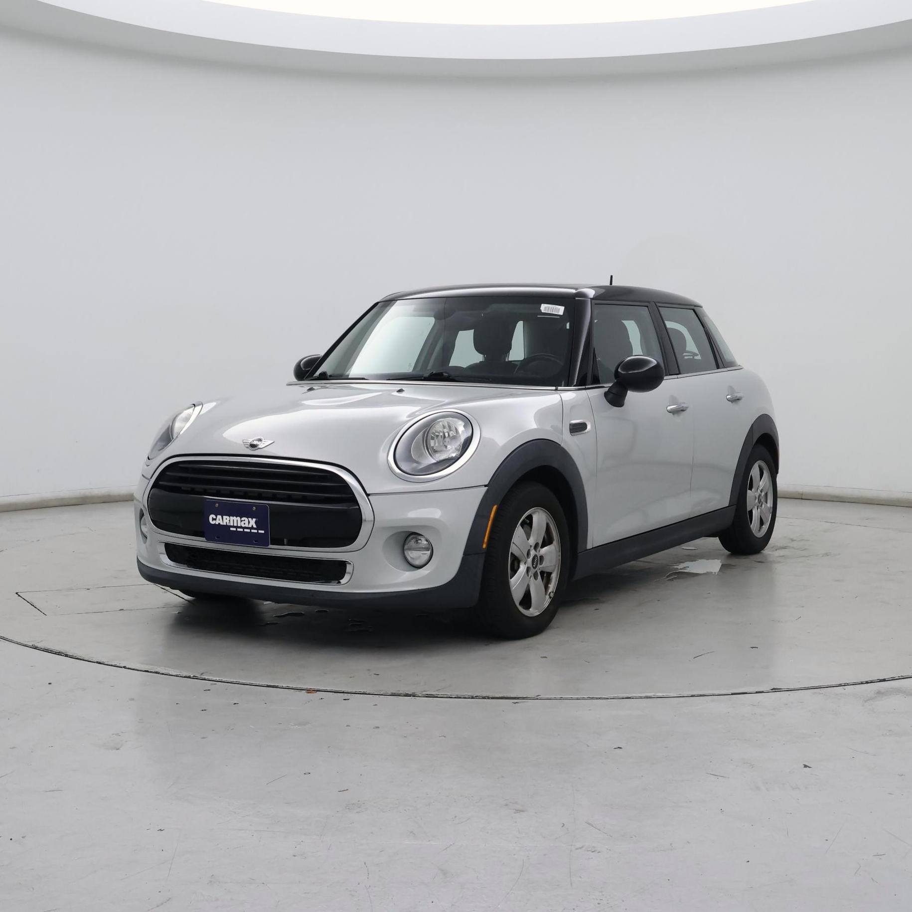 Thumbnail: 2016 MINI Cooper Hardtop - 4