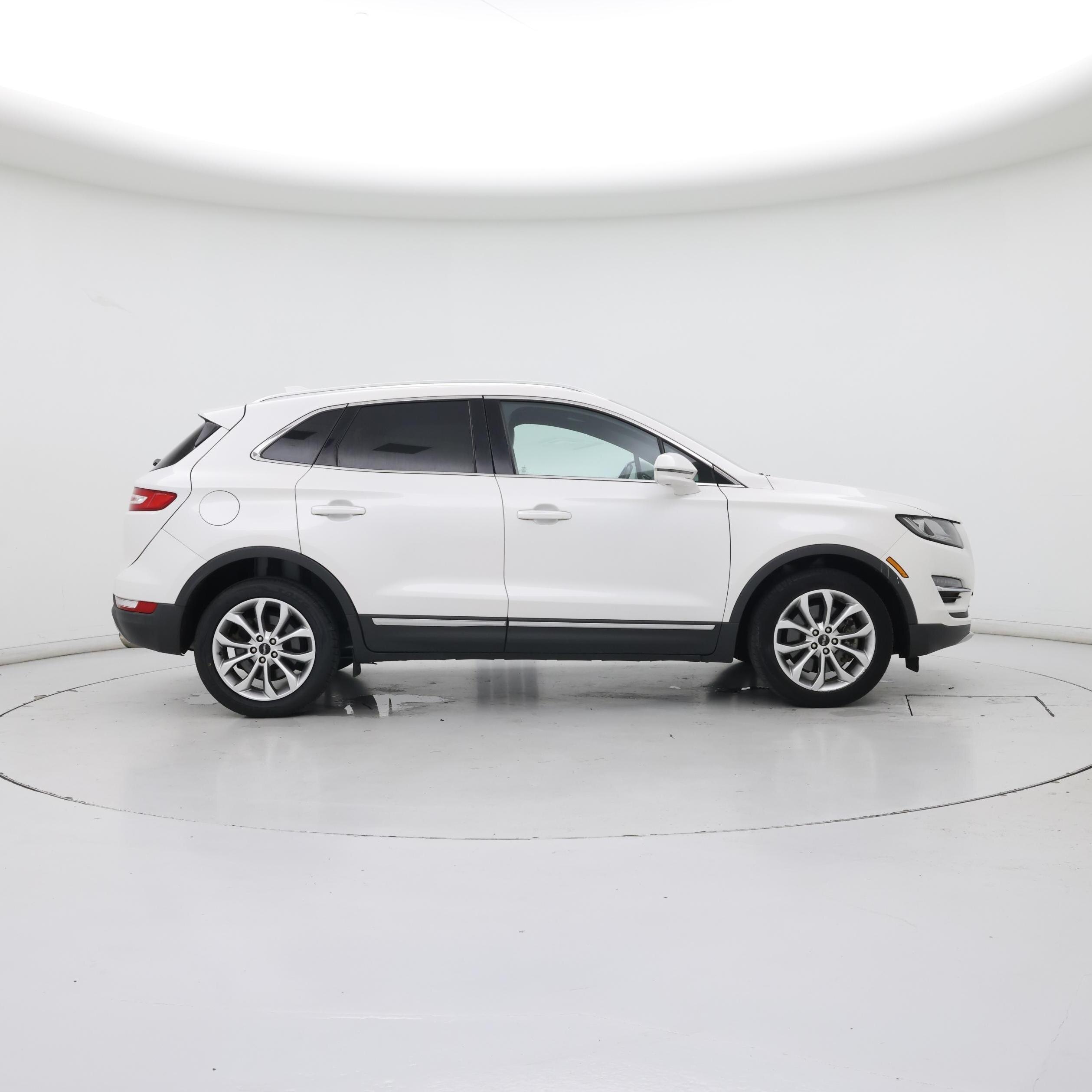 Thumbnail: 2019 Lincoln MKC - 7